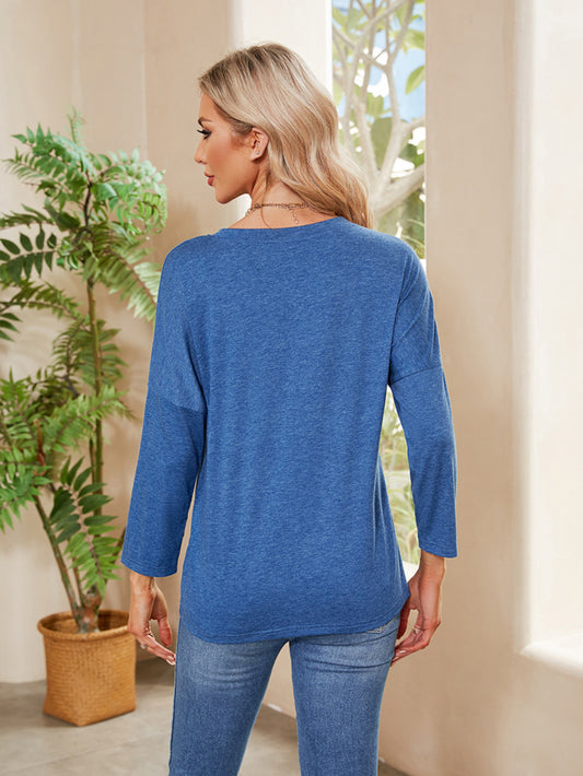 Solid color casual seven-quarter sleeve round neck loose T-shirt