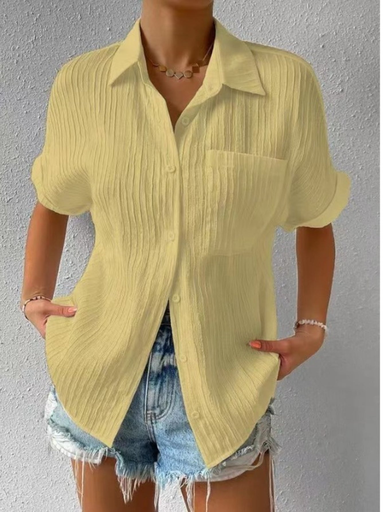 Women's Solid Button Front Casual Lapel Short Sleeve Everyday Shirt