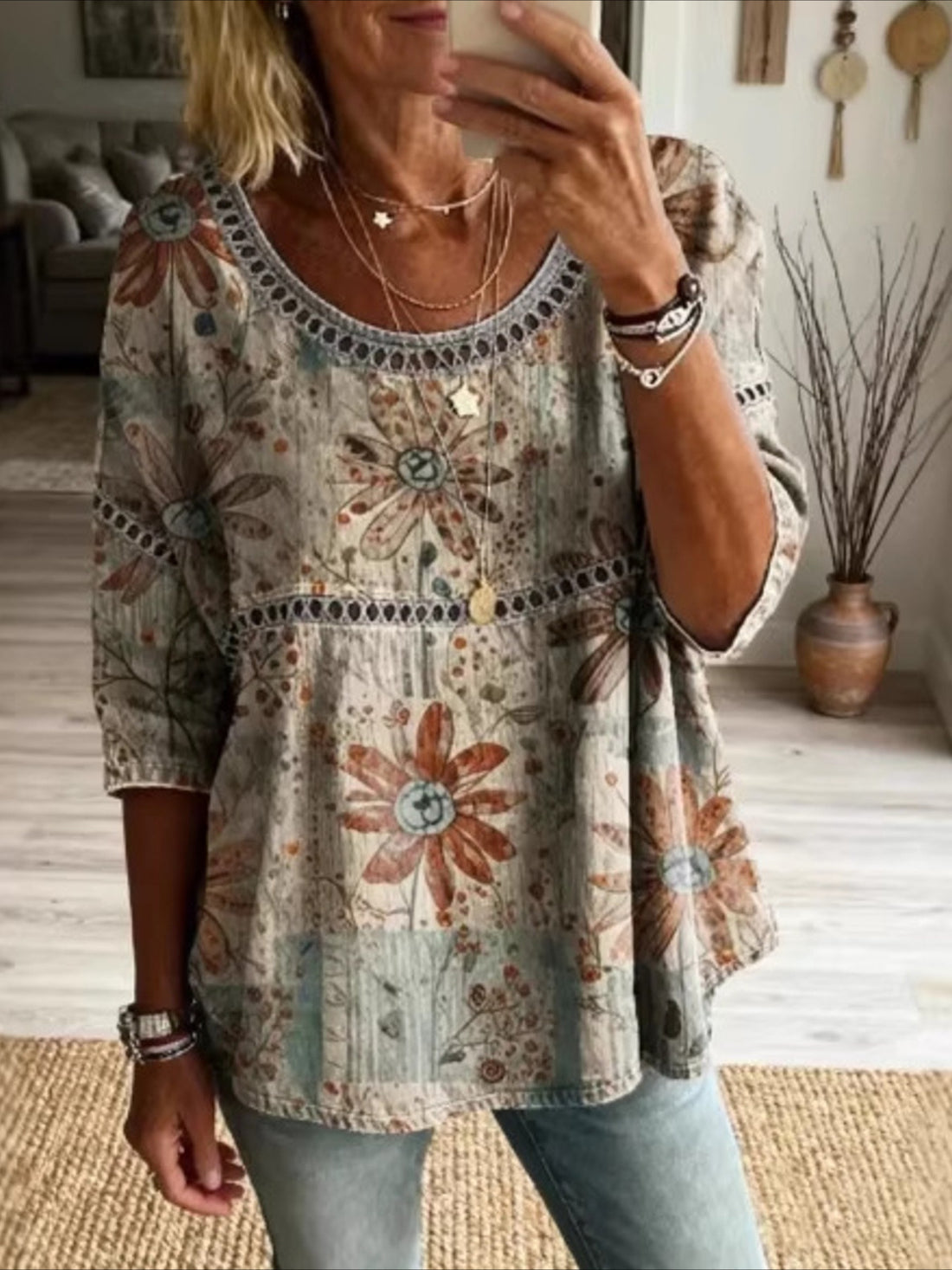Printed Mid Sleeve Pleated Round Neck Top