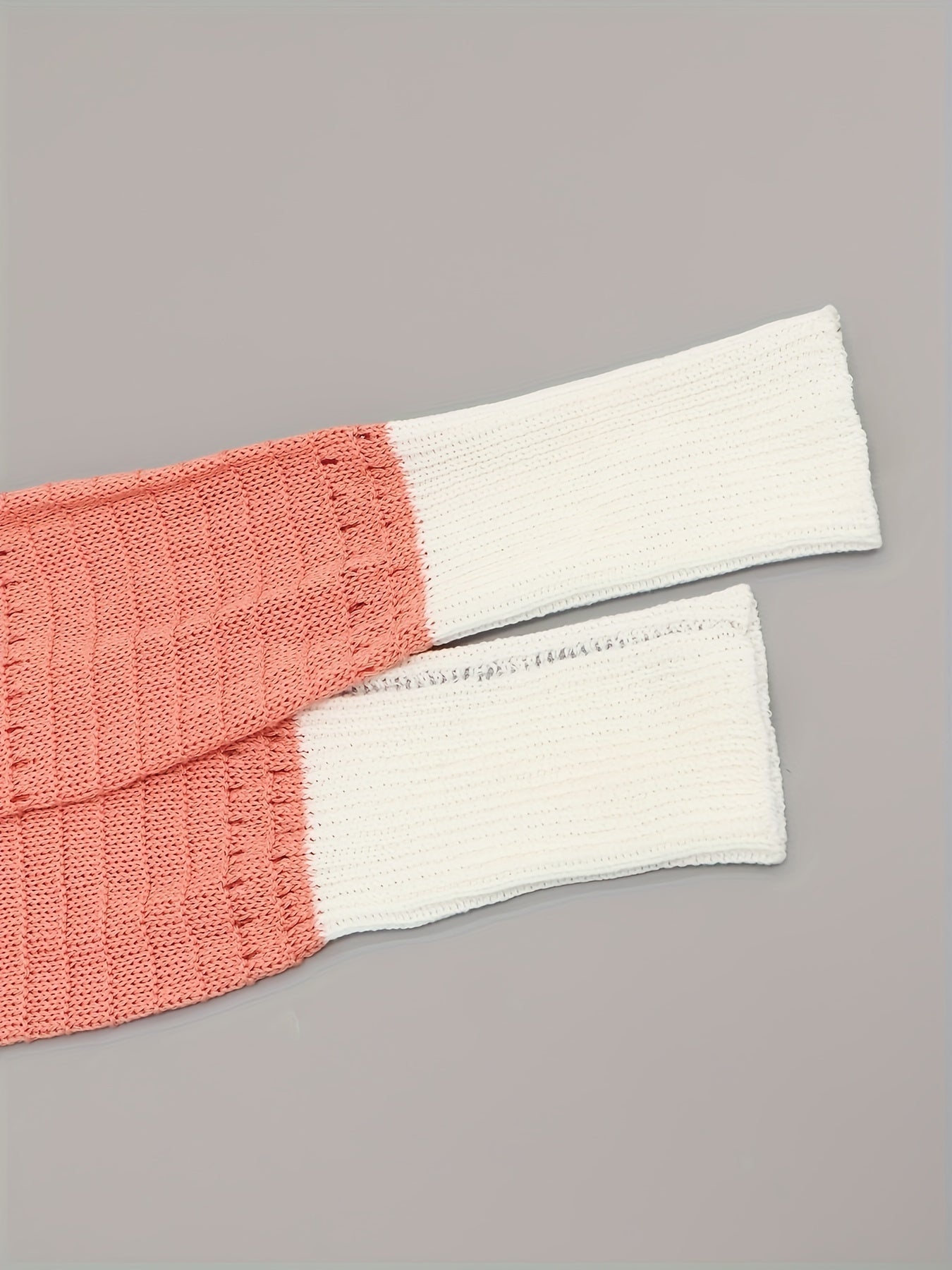 Women's Vacation-Ready Color Block Hooded Knit Sweater
