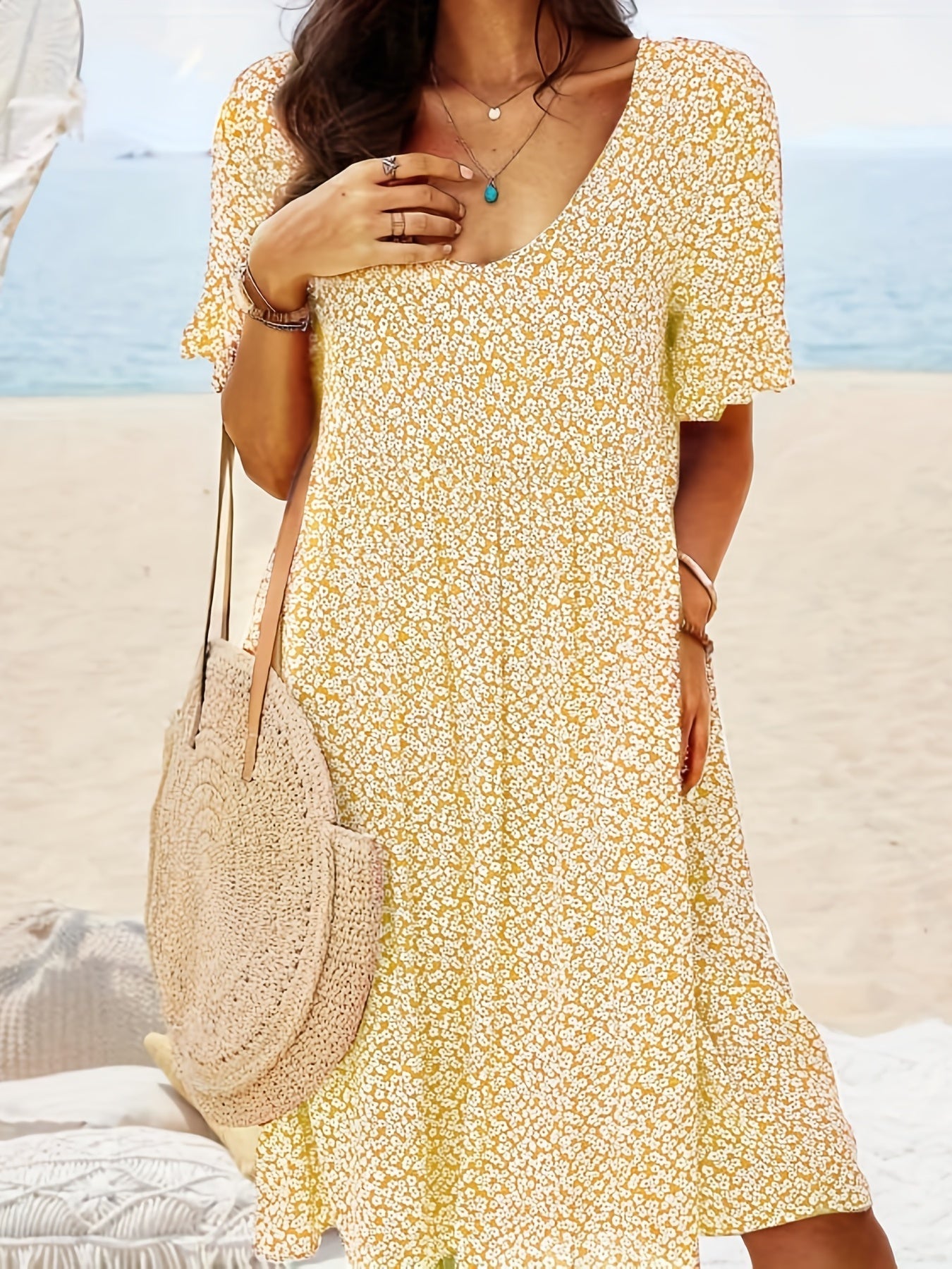 Women's Boho Floral Print Dress - Perfect for Beach Vacations and Casual Wear