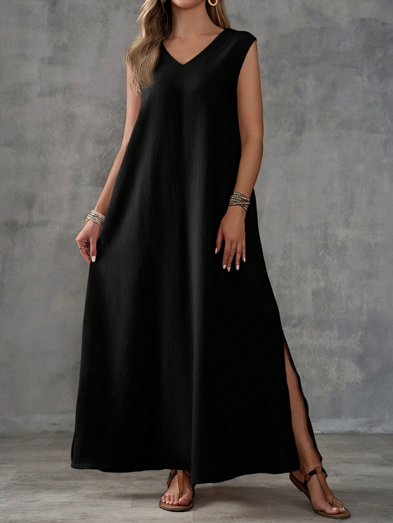 Textured Fabric Sleeveless V-Neck Slit Maxi Dress