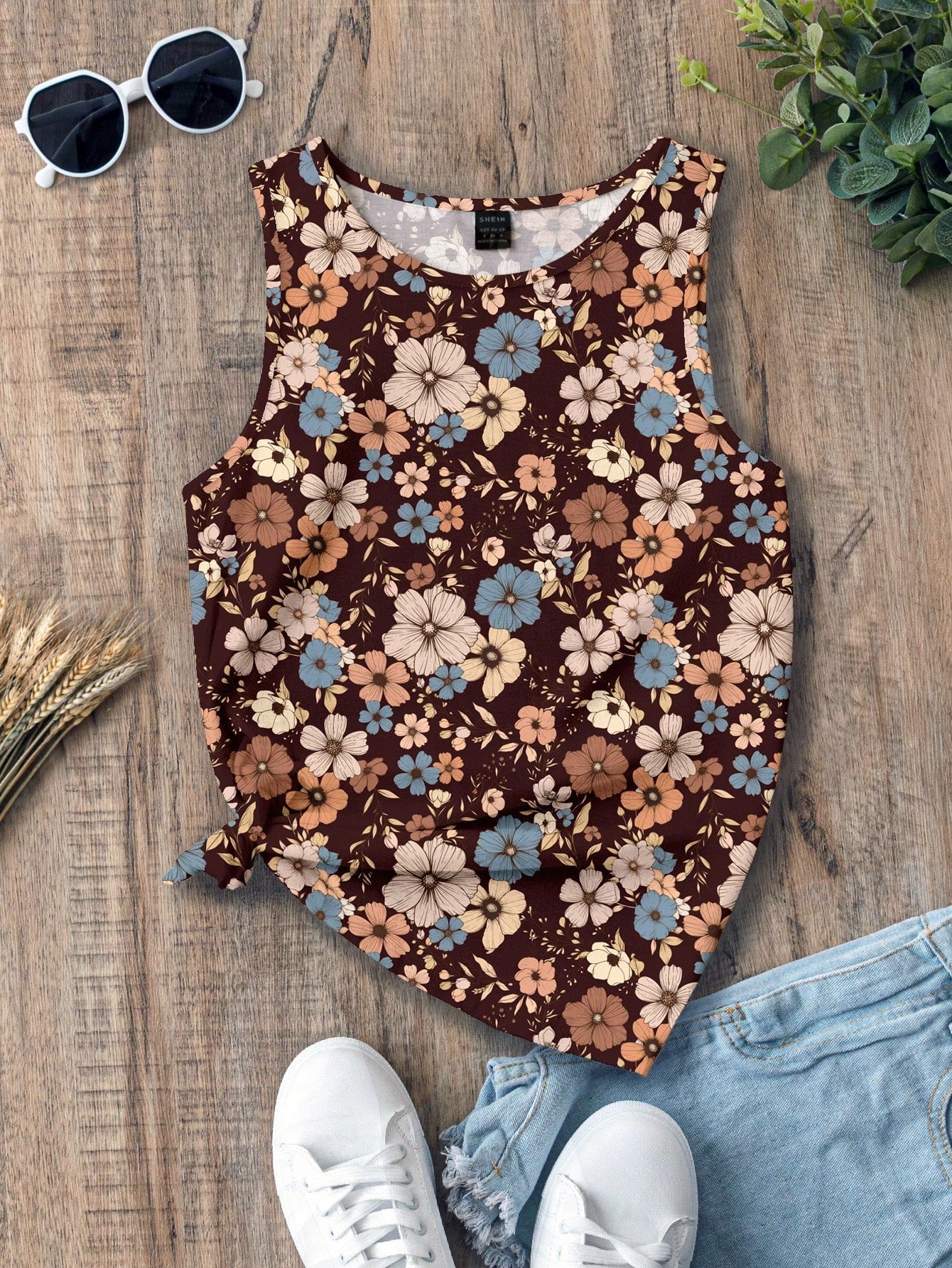 Casual Retro Floral Pattern Round Neck Tank Top