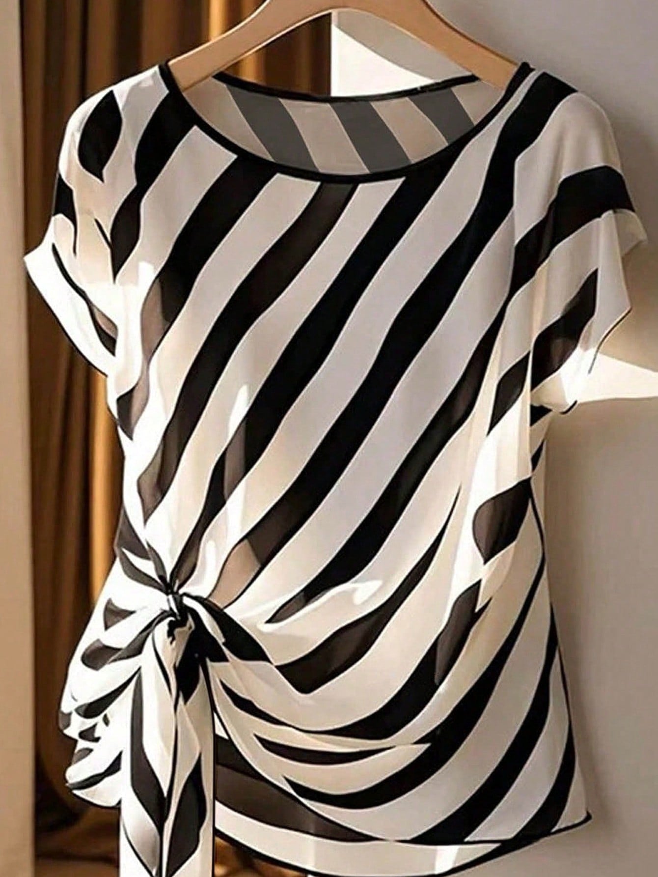 Franclia Casual Summer Holiday Round Neck Sleeveless Bowknot Hem Slit Women Shirt