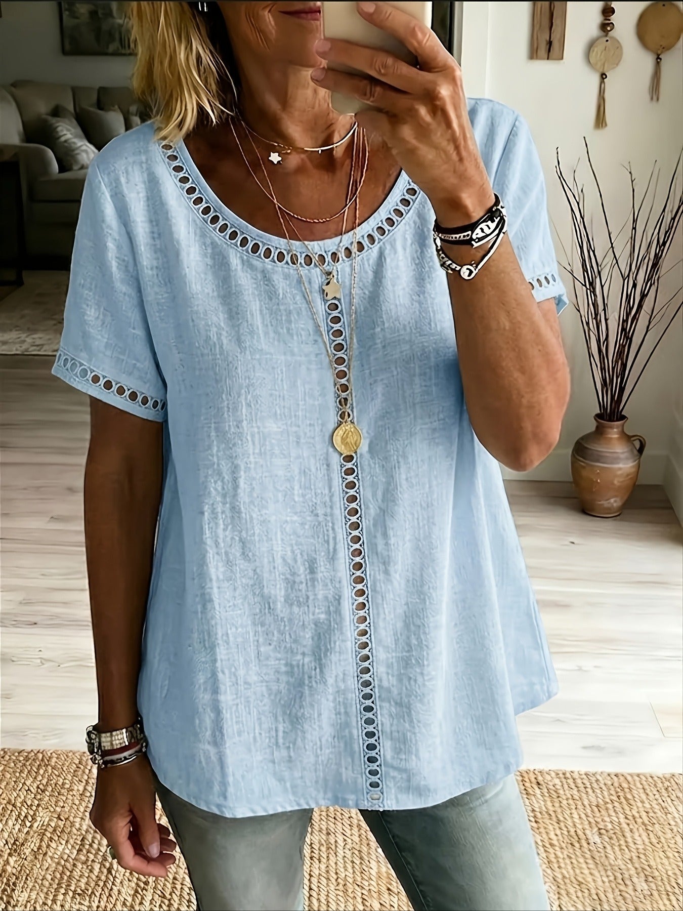 Solid Color Hollow Out Lace Fashion Short-Sleeve Top