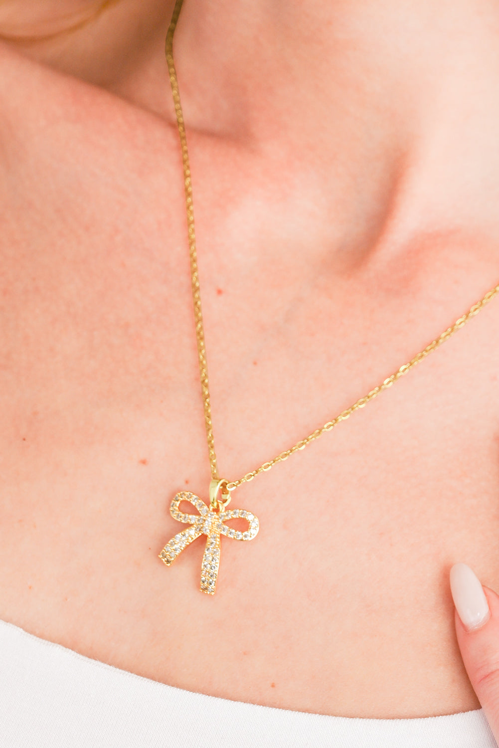 Gold Plated Rhinestone Bowknot Pendant Necklace