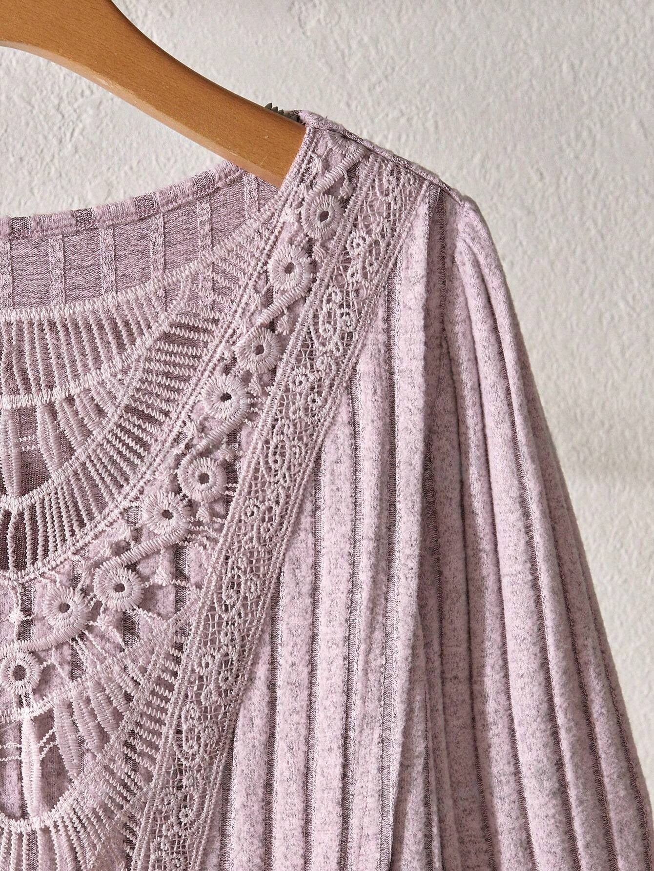 Casual Contrast Lace Round Neck Long Sleeve T-Shirt