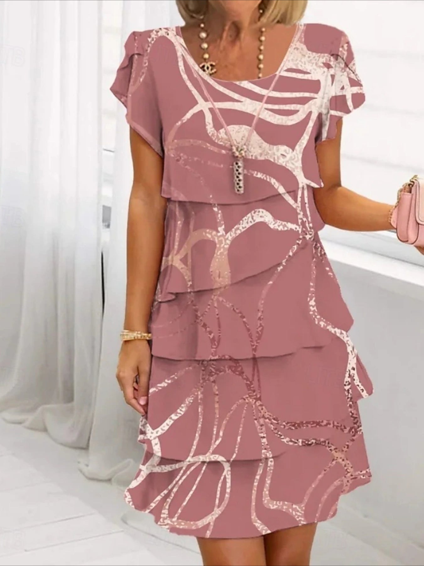 Elegant Daily Regular Fit Floral Geometric Short Sleeve Crew Neck Midi Dress