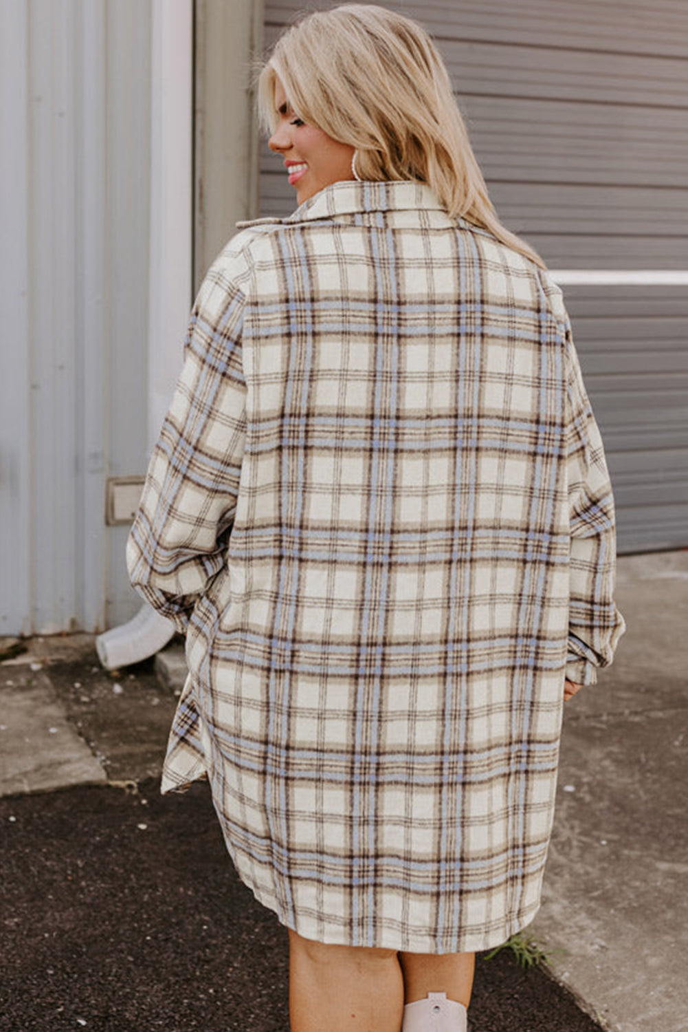 White Plaid Print Tunic Plus Size Shacket with Slits