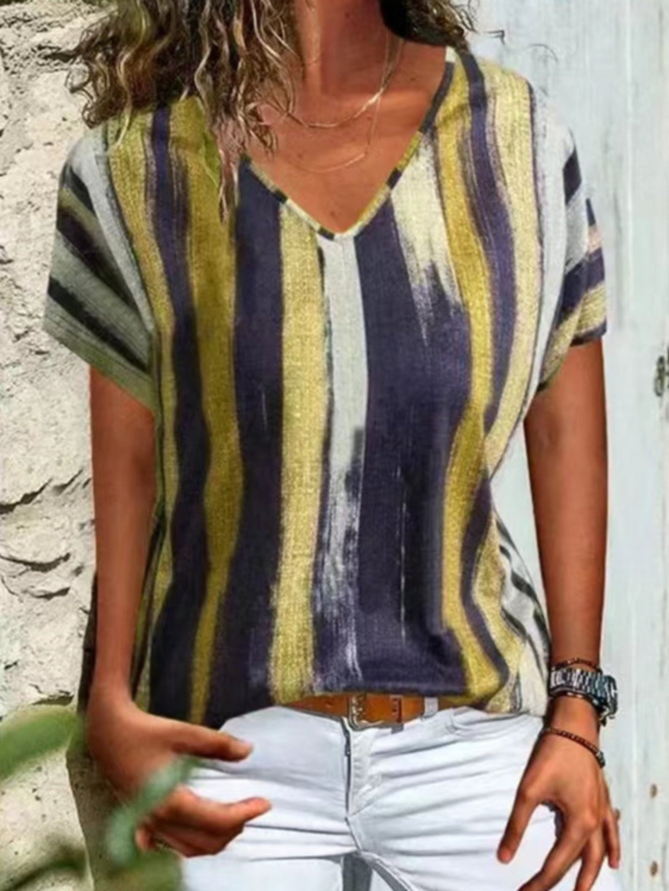 Geometric Graphic Print V Neck T-shirt, Casual Loose Short Sleeve Summer T-Shirts Tops