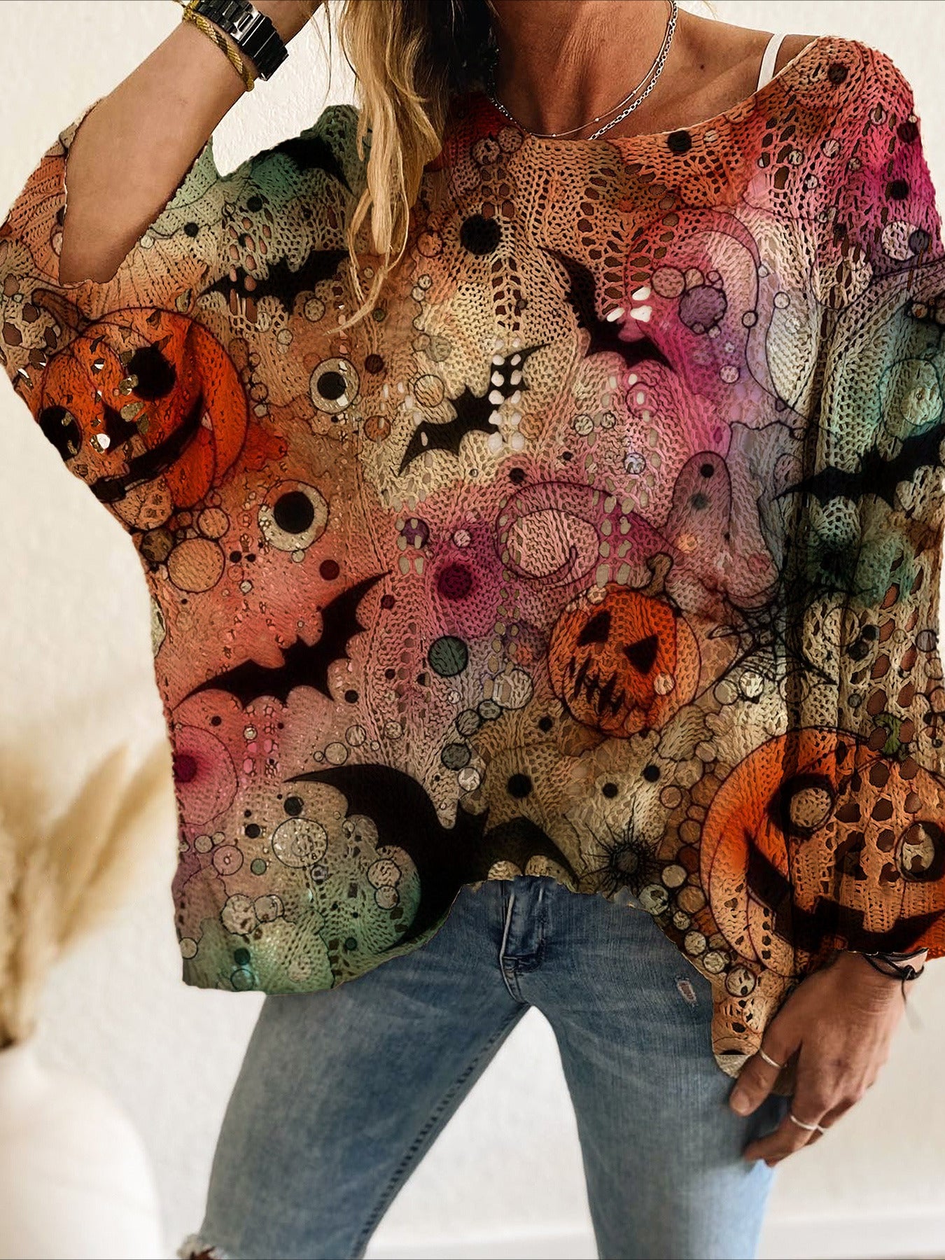 Halloween Theme Off-Shoulder V-Neck Bat & Pumpkin Print Long Sleeve Top
