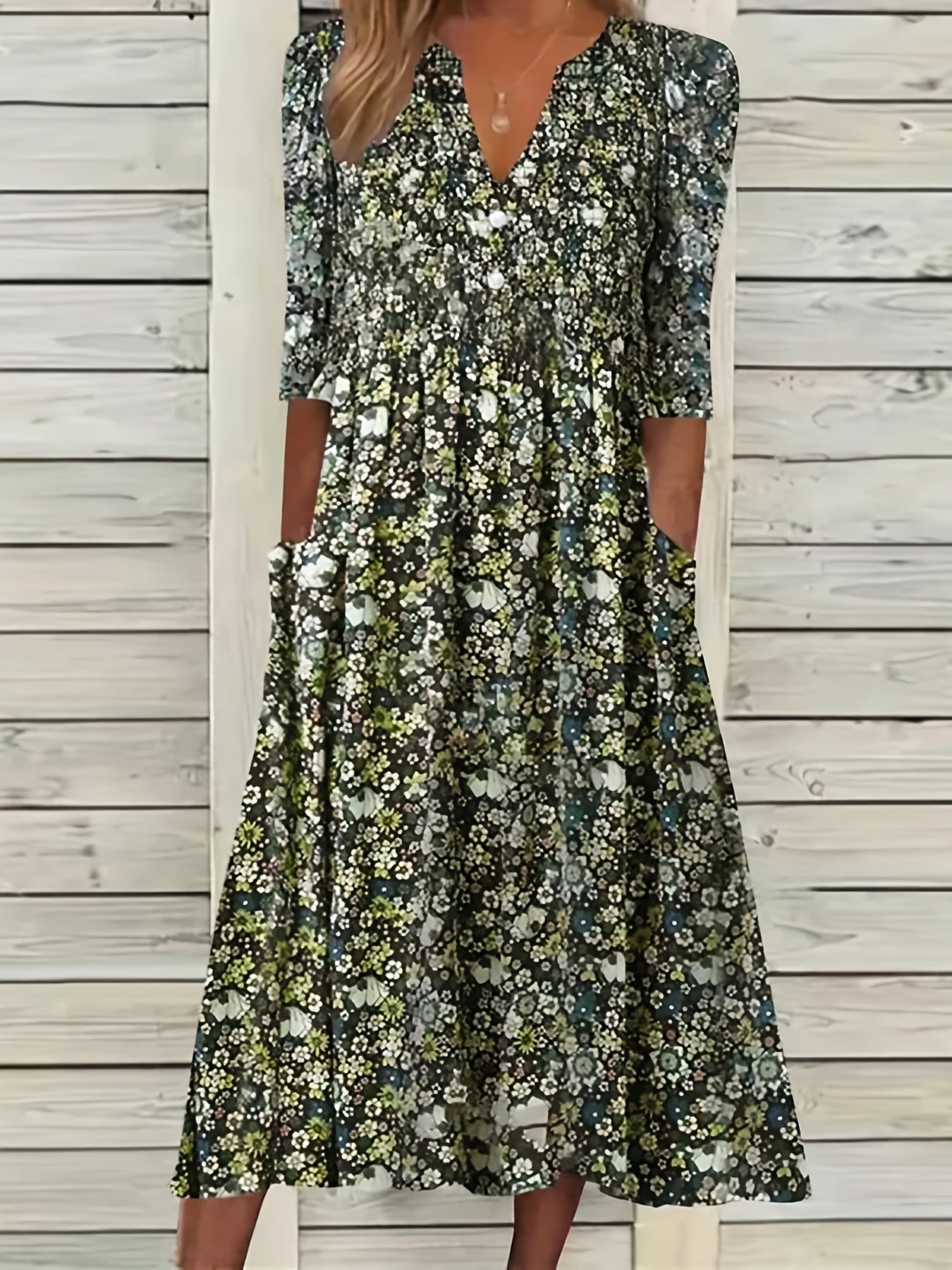 Ditsy Floral Print V Neck Dress, Casual Ruched Summer Dress With Pockets