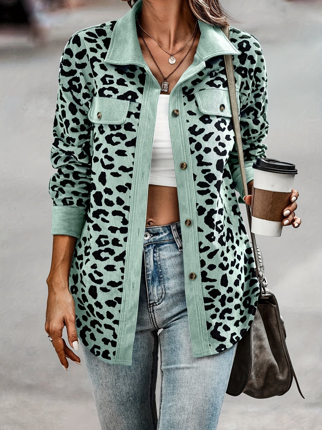 Women's Leopard Print Shacket Jacket - Stylish and Comfortable Outerwear