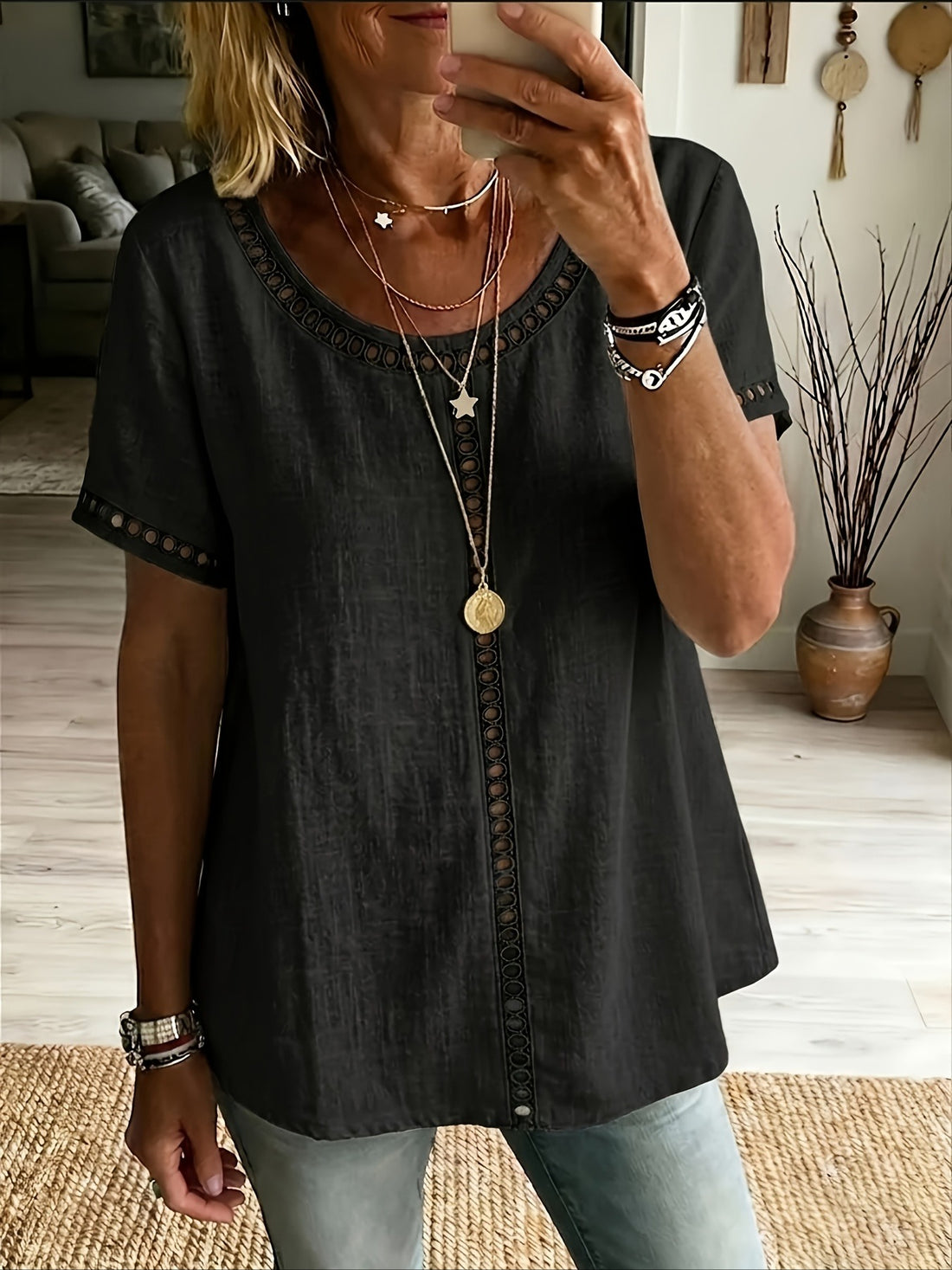Solid Color Hollow Out Lace Fashion Short-Sleeve Top