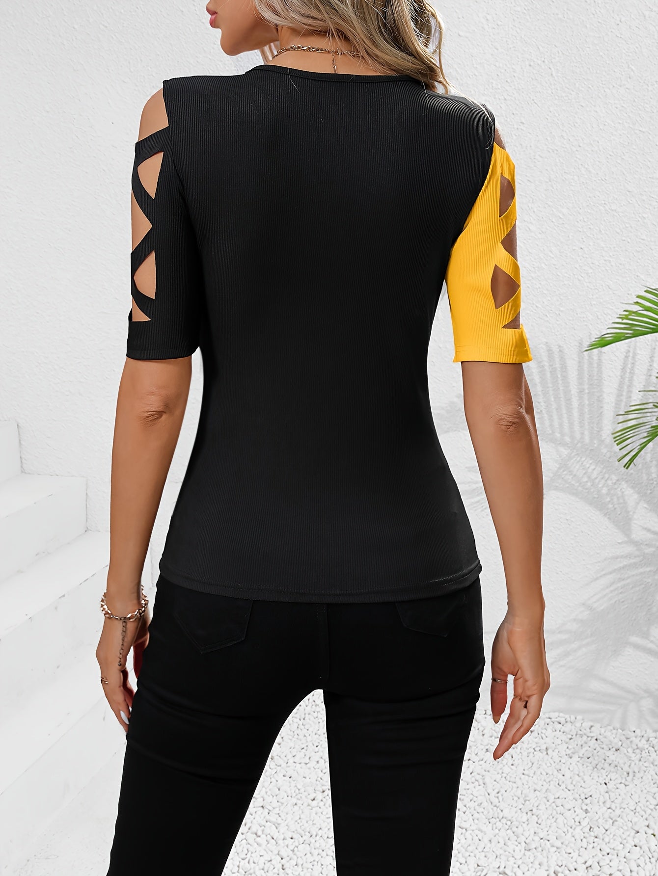Round Neck Cutout Shoulder Summer T-Shirt