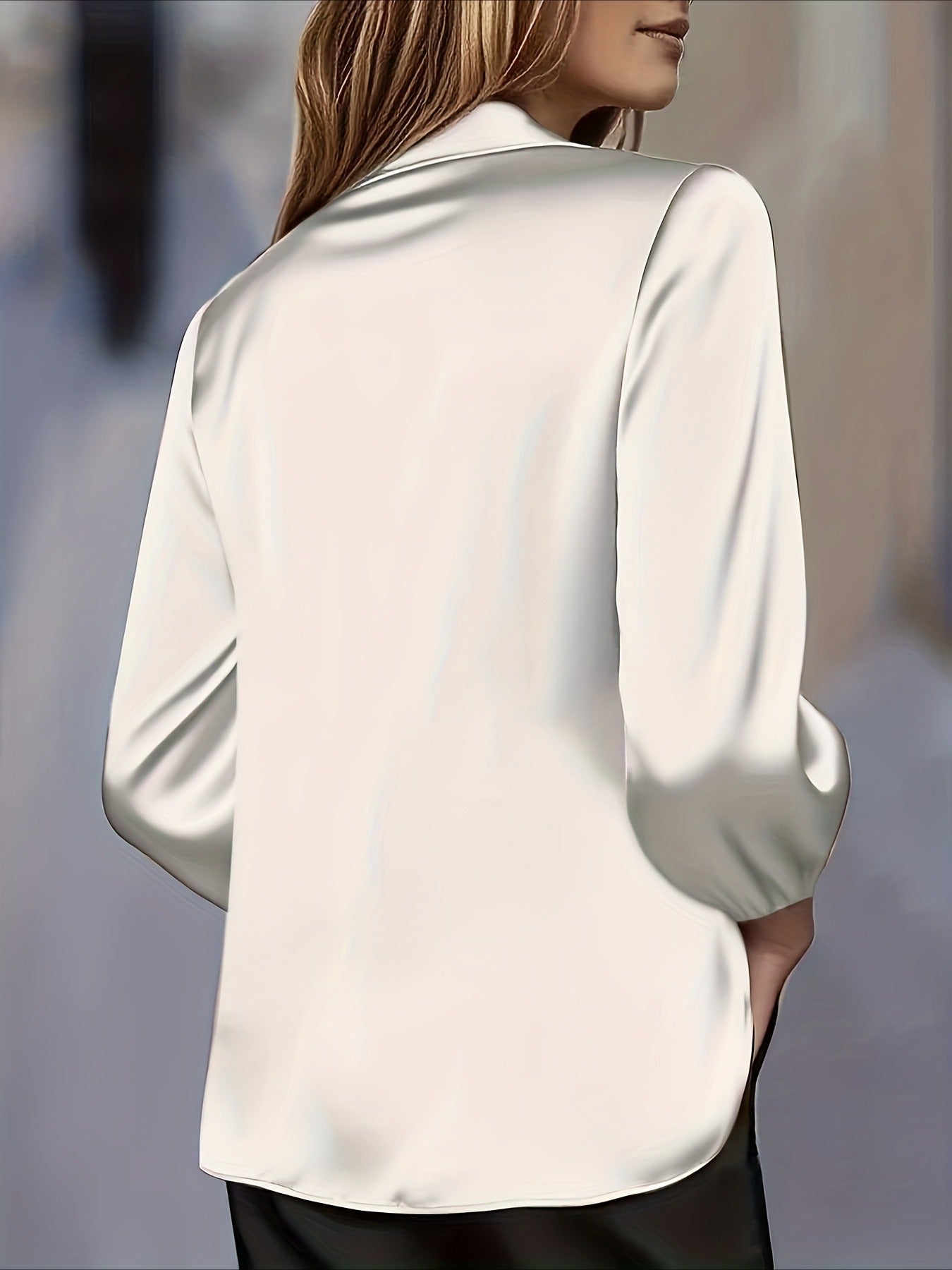 Women's Elegant Minimalist Long Sleeve V-Neck Blouse