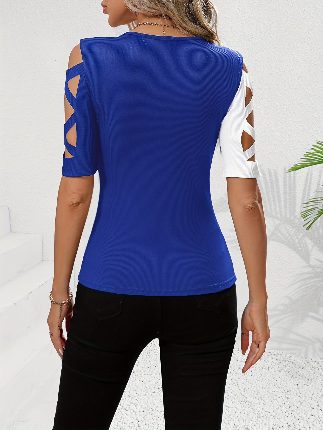 Round Neck Cutout Shoulder Summer T-Shirt