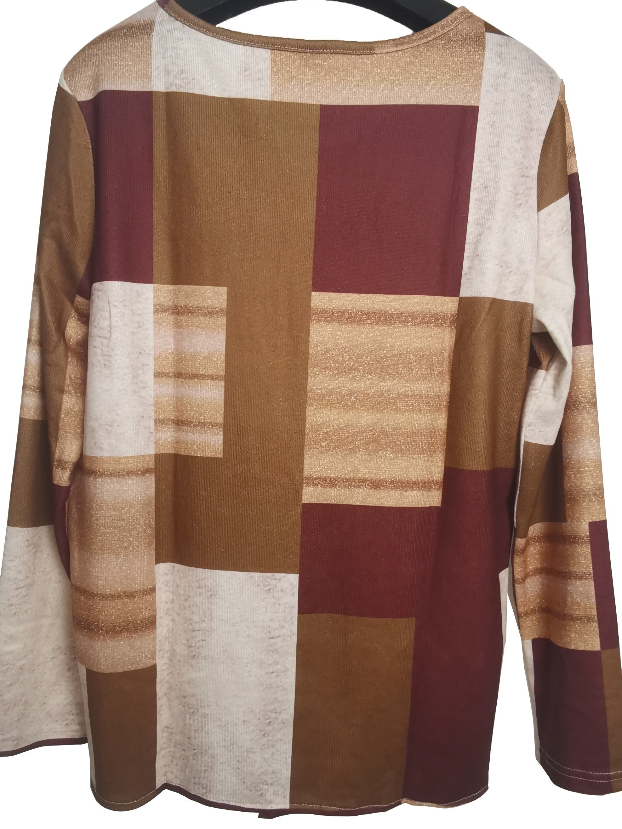 Colorblock Long Sleeve Round Neck Button Decor Asymmetrical Hem Slight Stretch T-shirt