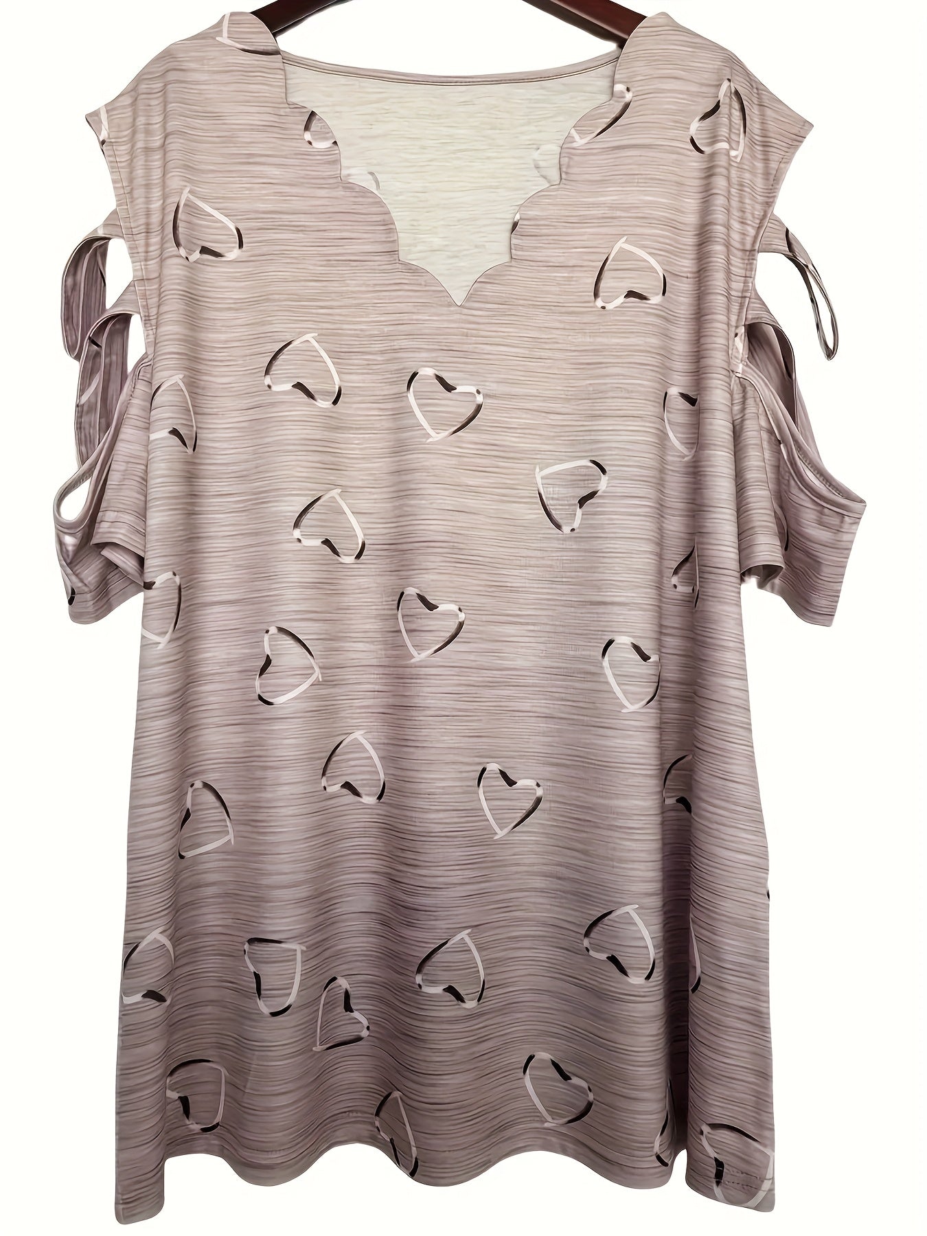 Short Sleeve Heart Print V-Neck T-Shirt with Cold Shoulder Design