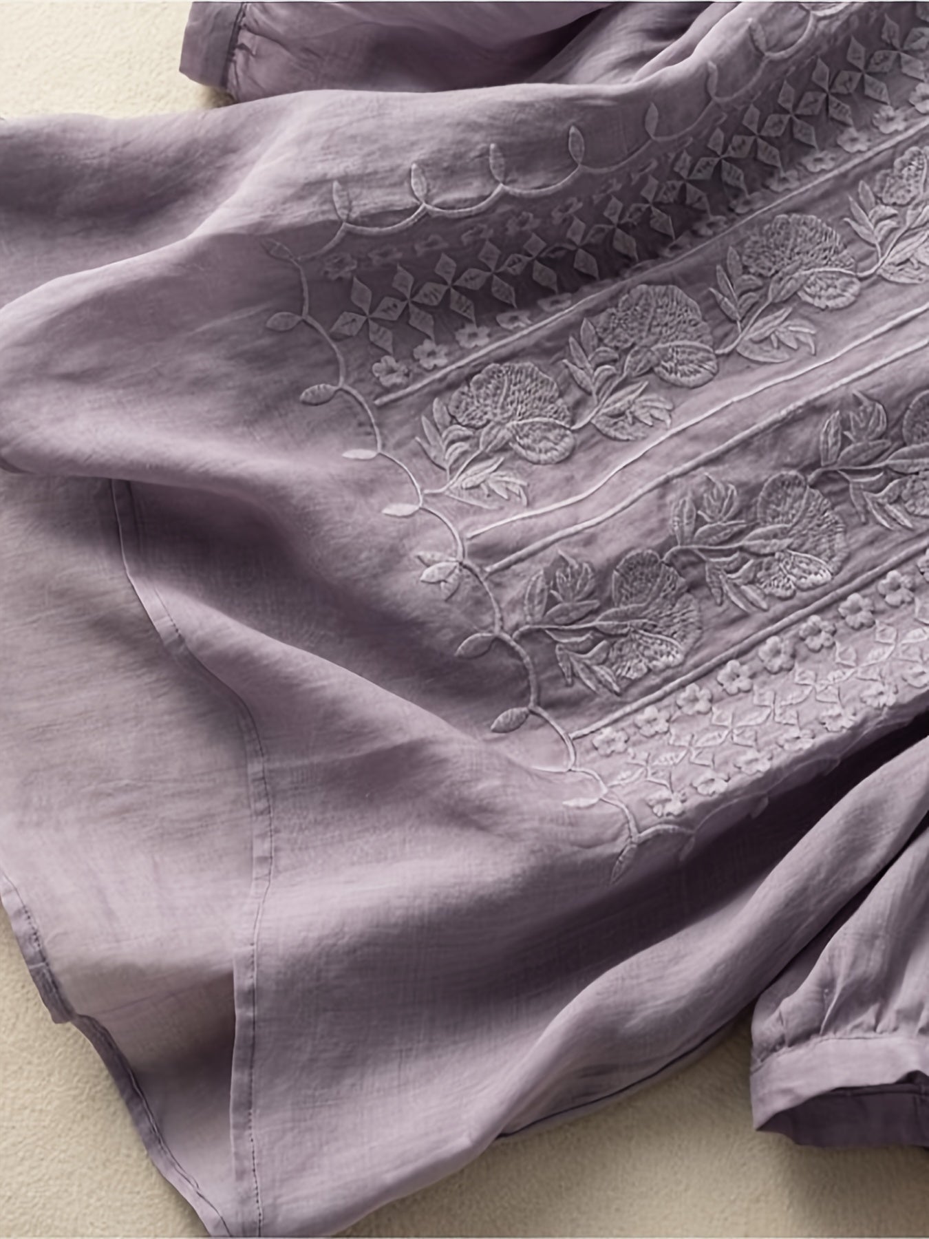 Cotton and Linen Embroidered T-Shirt in Various Colors And Sizes