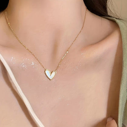 Free Gift Elegant & Simple Heart Pendant Necklace - Perfect Gift for Her, Alloy, Versatile for Casual Attire