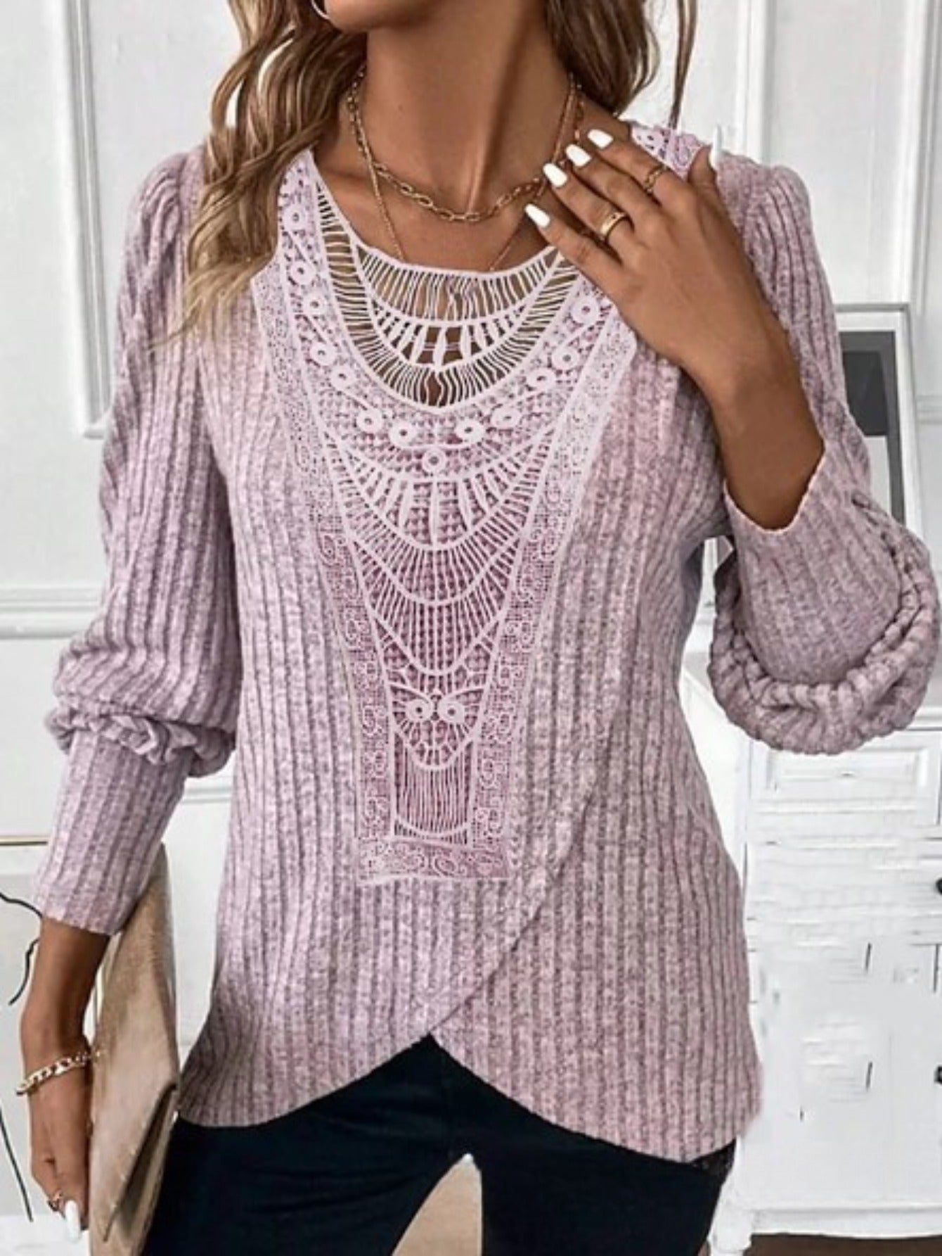 Casual Contrast Lace Round Neck Long Sleeve T-Shirt