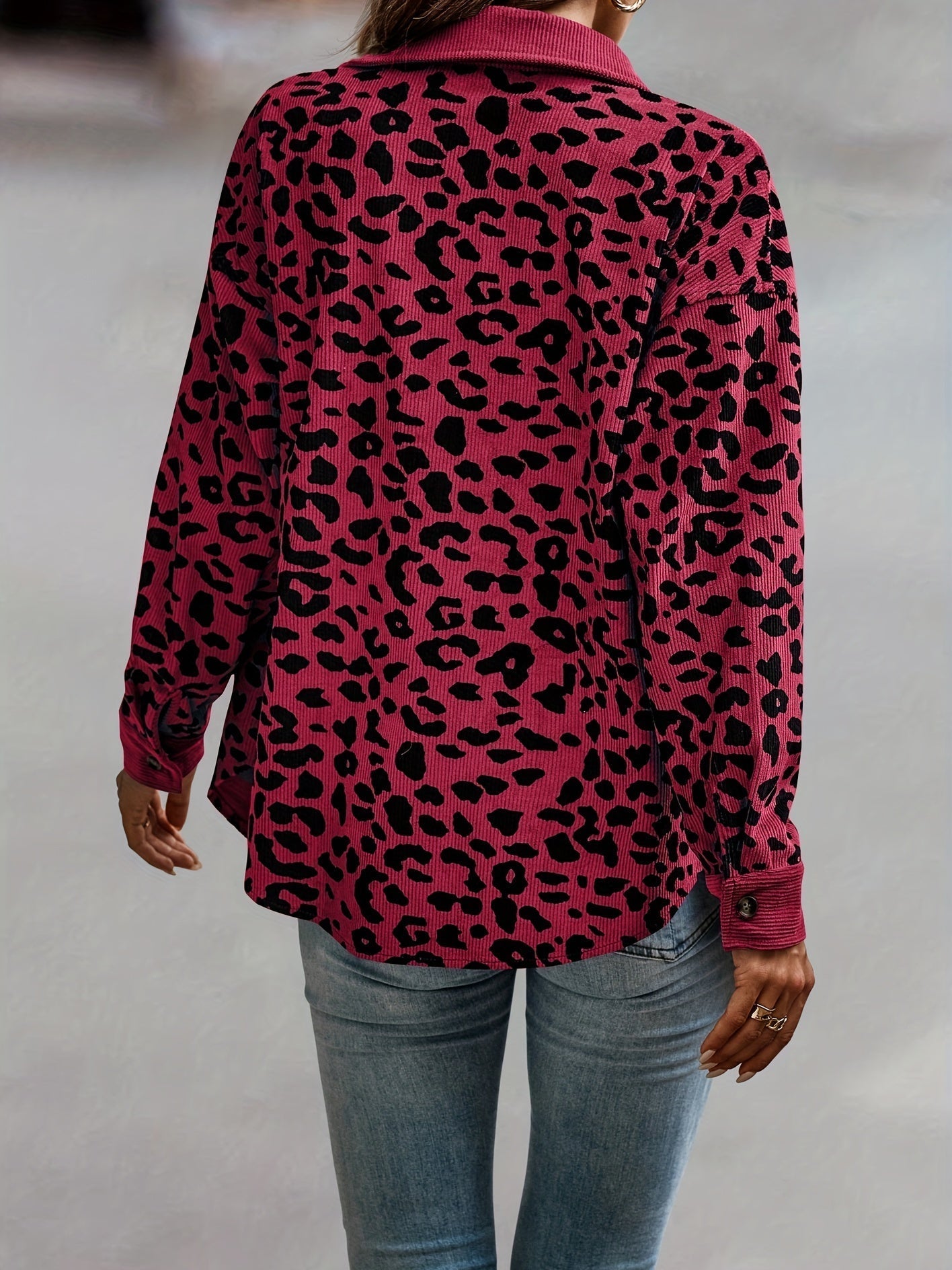 Women's Leopard Print Shacket Jacket - Stylish and Comfortable Outerwear