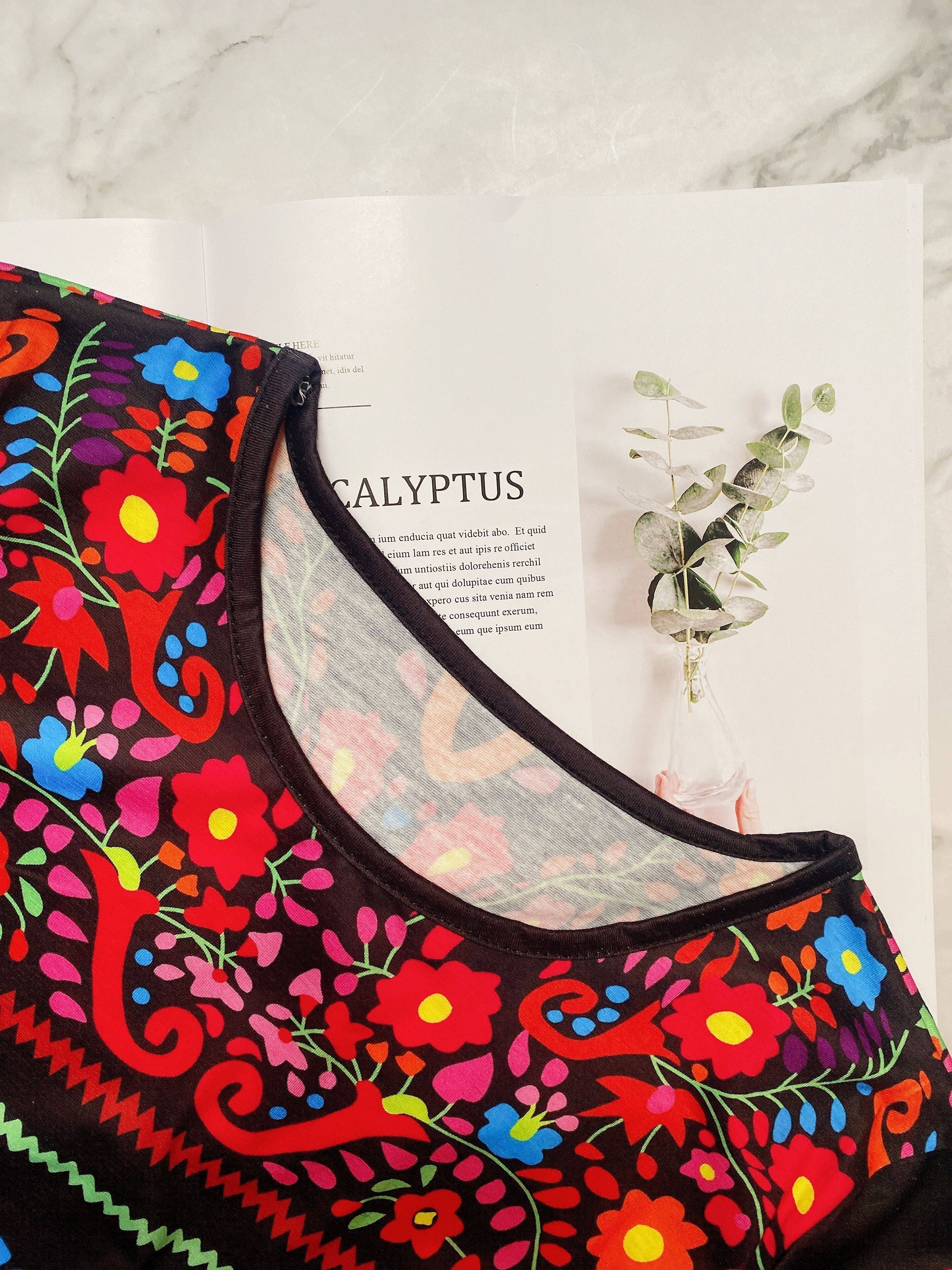 Floral Print Ethnic T-shirt, Boho Crew Neck Short Sleeve Summer T-shirt