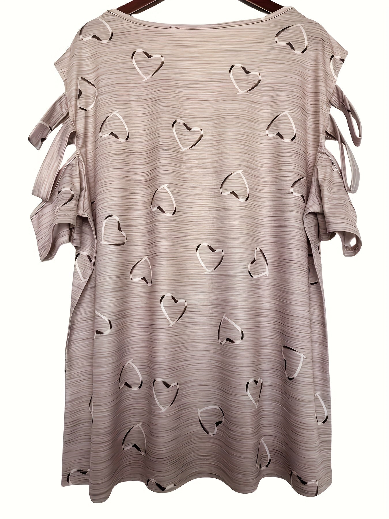 Short Sleeve Heart Print V-Neck T-Shirt with Cold Shoulder Design