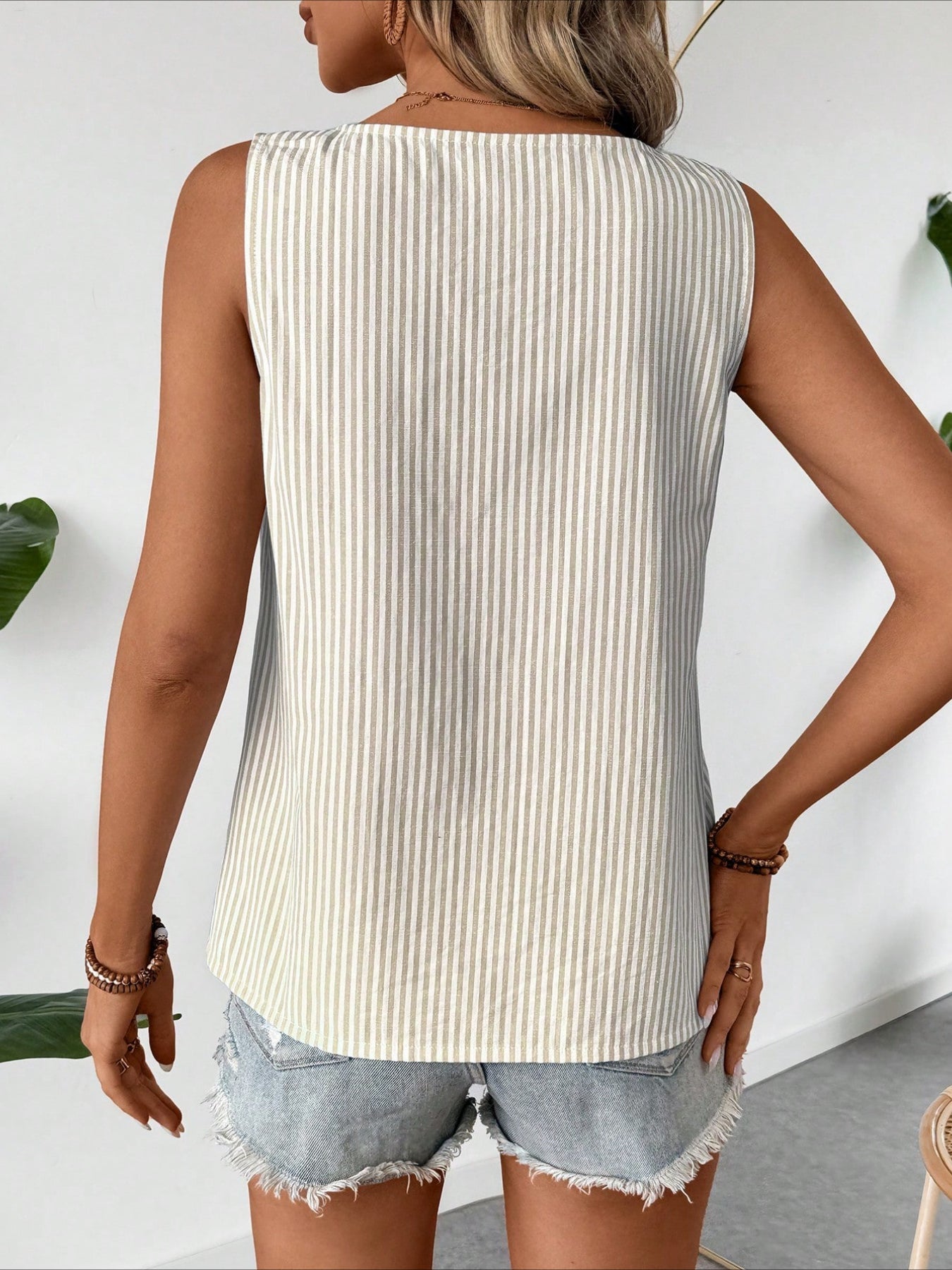 Regular Fit Plain Elegant Others T-Shirt