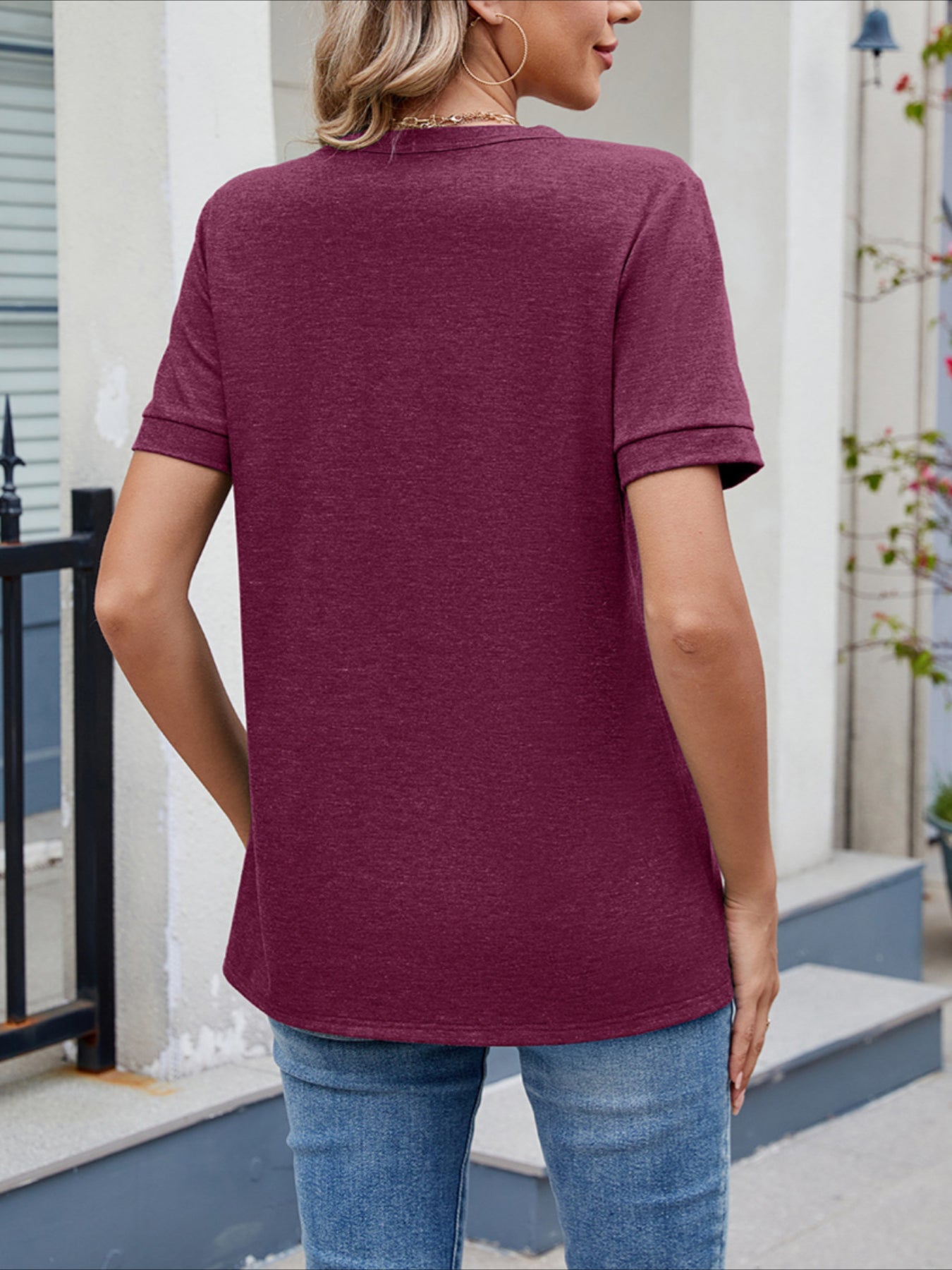 Cut Out Short Sleeve Round Neck T Shirt