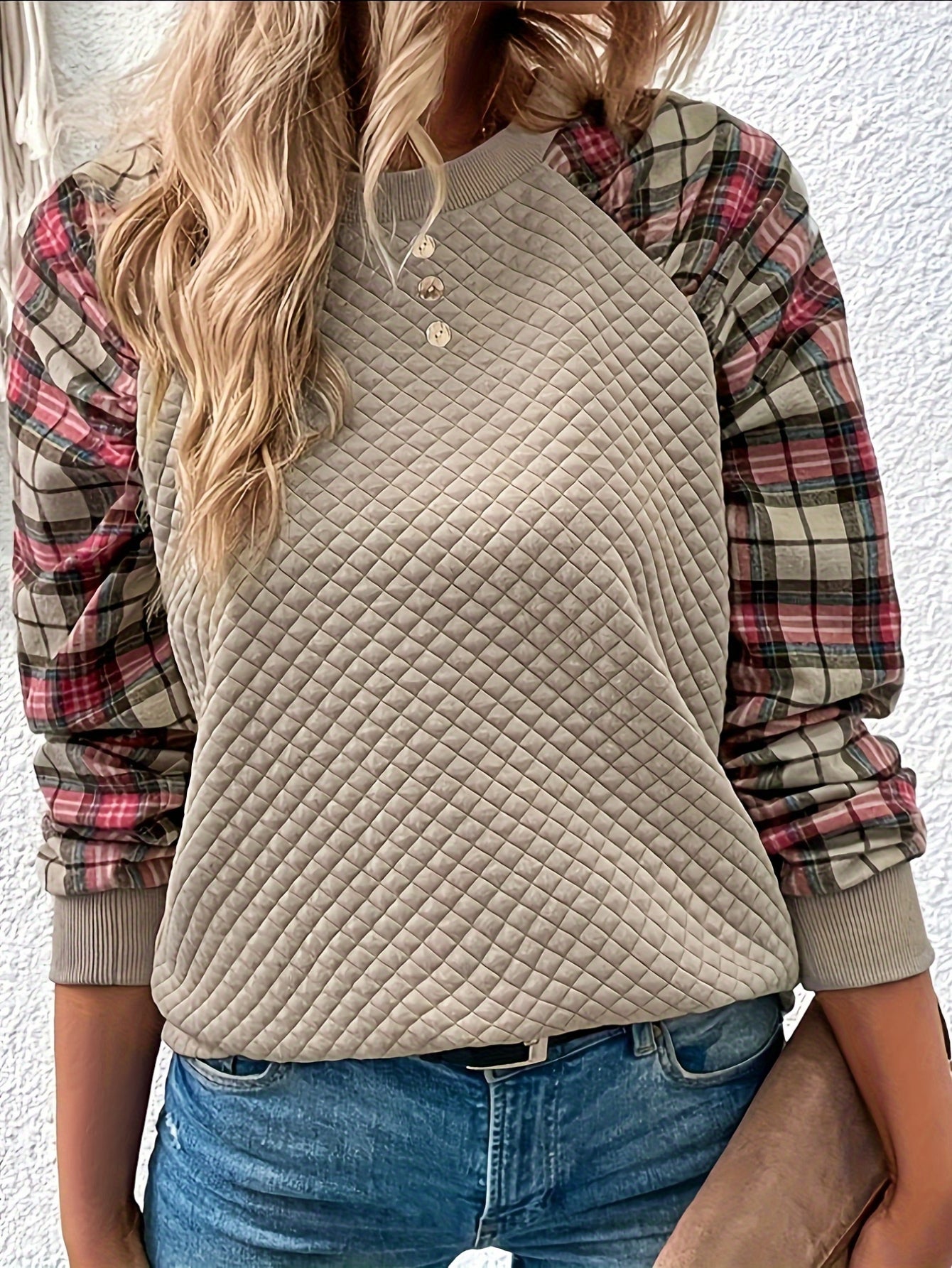 Cozy Argyle Plaid Print Pullover Long Raglan Sleeve Crew Neck and Casual Style Sweatshirt