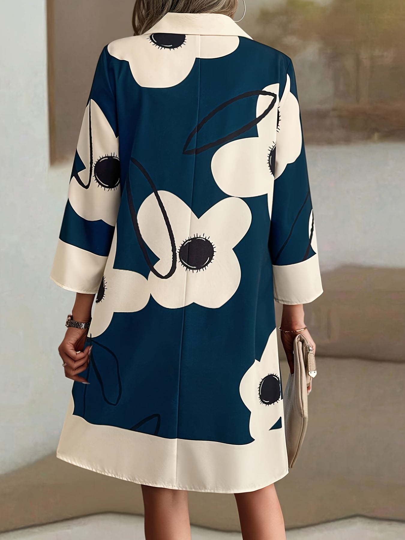 Long Sleeves and Pockets Loose Fit Floral Print Shirt Dress with Button Front