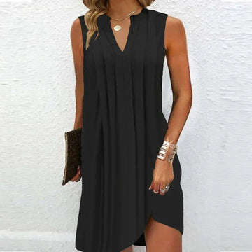 V Neck Sleeveless Pleated Design Dress