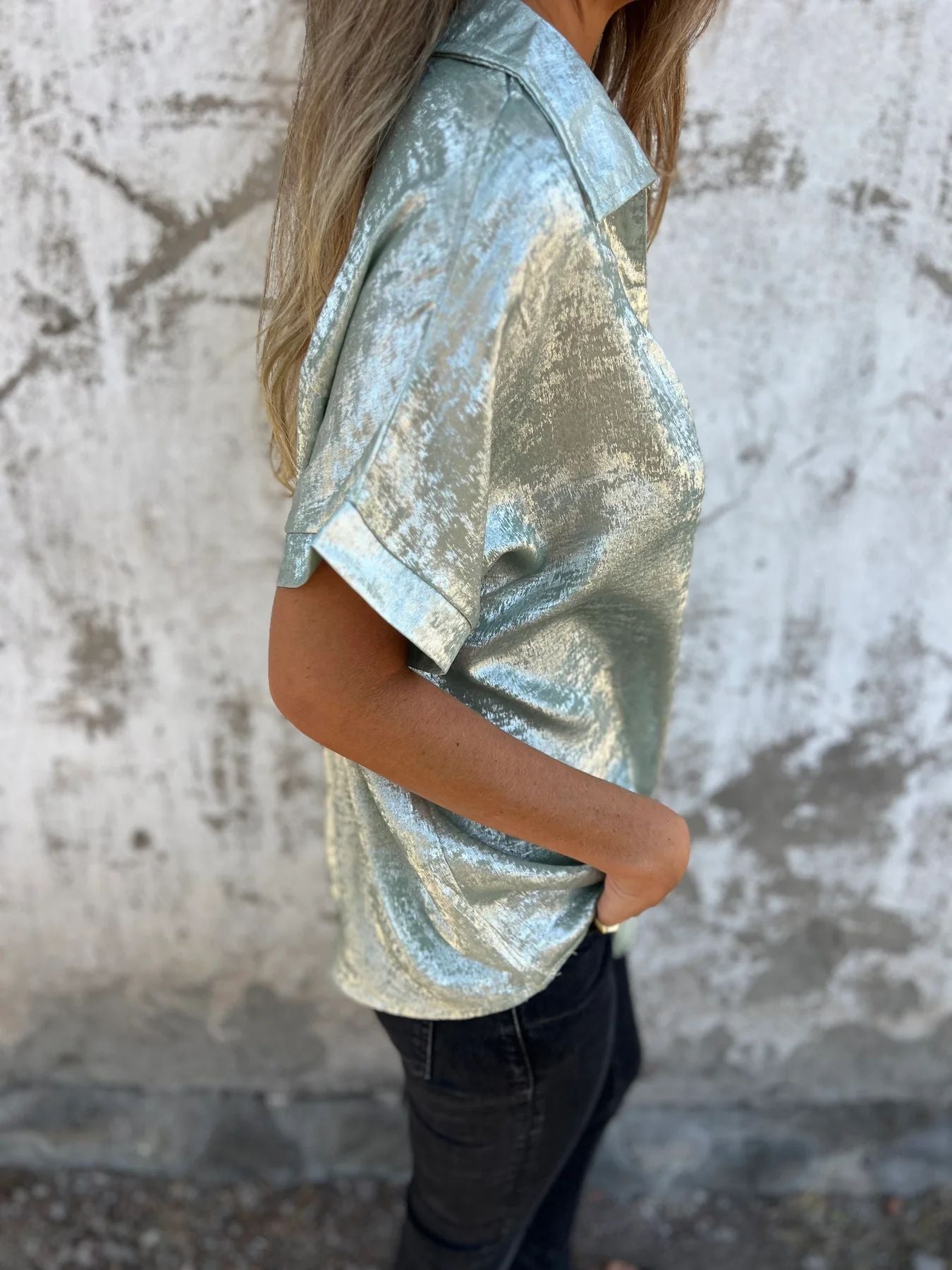 Loose Foiled Short Sleeve Lapel Shirt