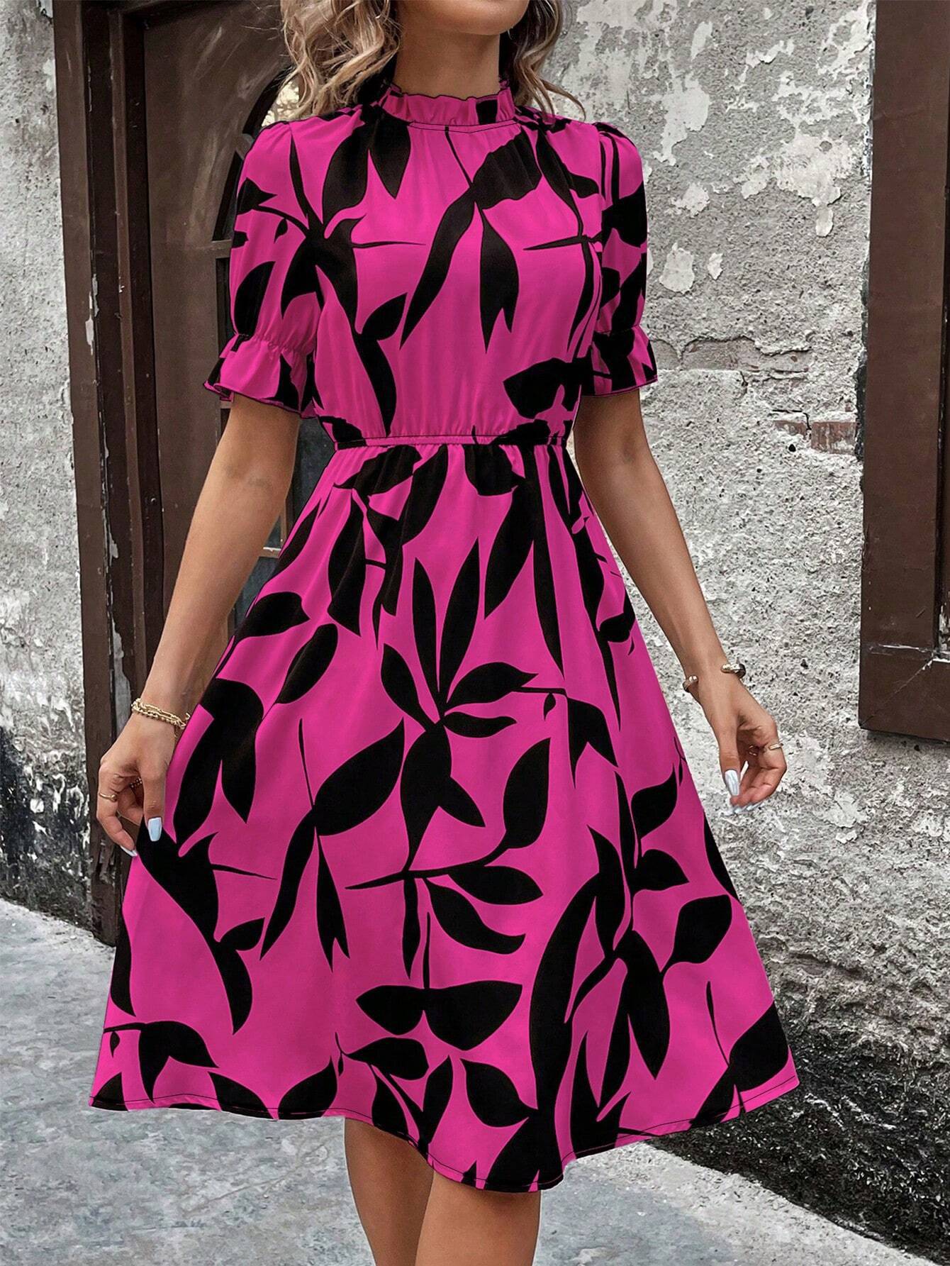Leaf Print Mock Neck Dress, Elegant Short Sleeve Ruffle Cuff Back Keyhole A-line Dress