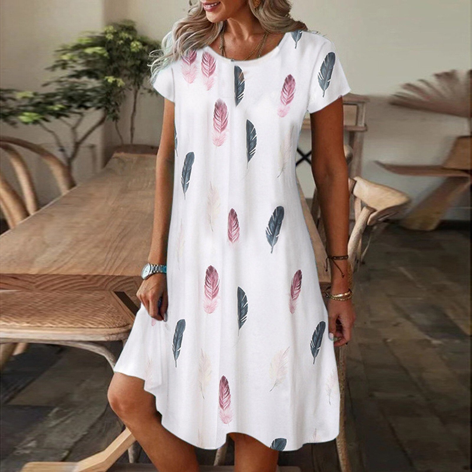 Floral Printed V-neck Loose Short Sleeve Dress