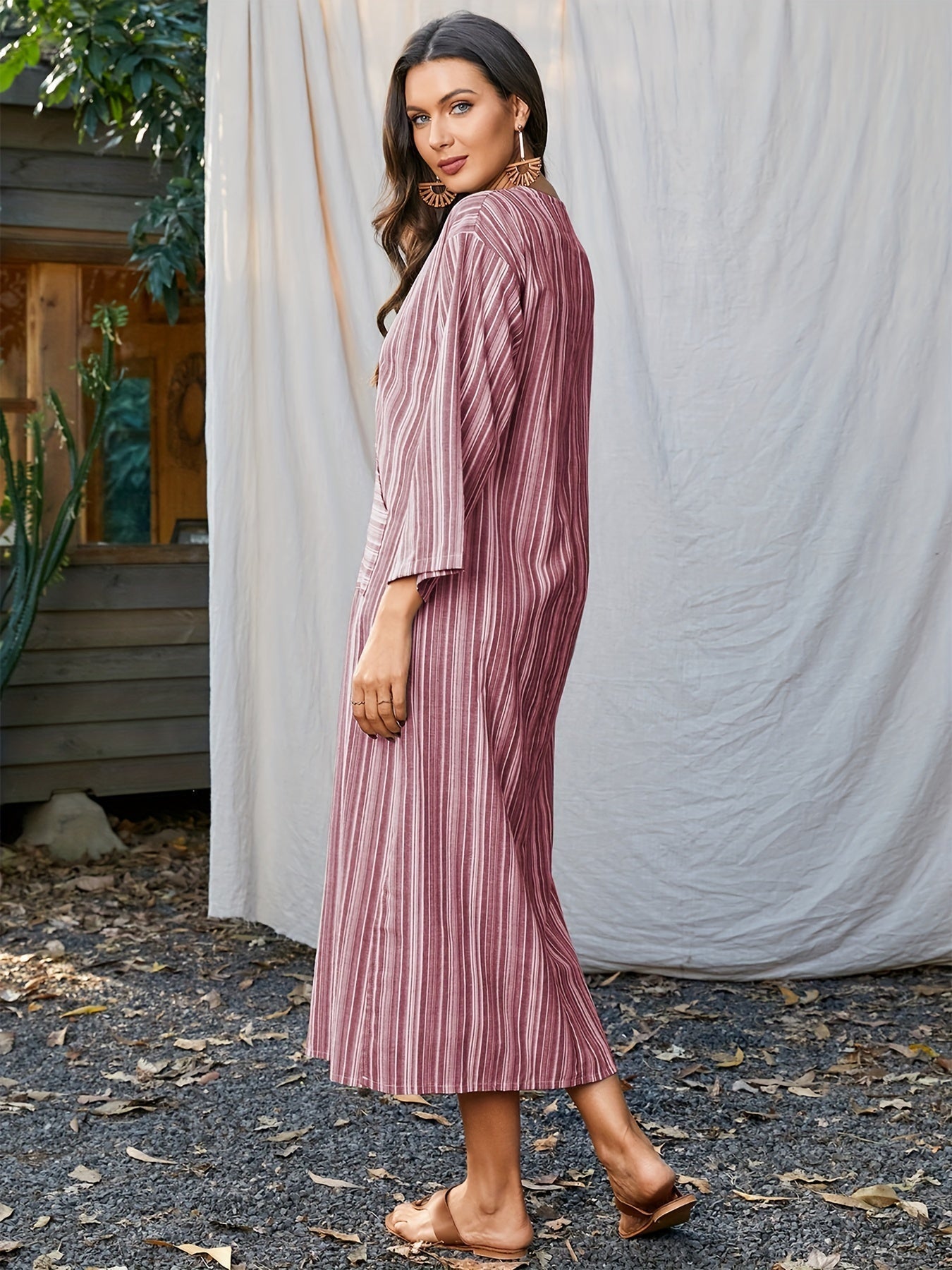 Striped Print Long Sleeve Dress - Relaxed Casual Style with Notch Neck