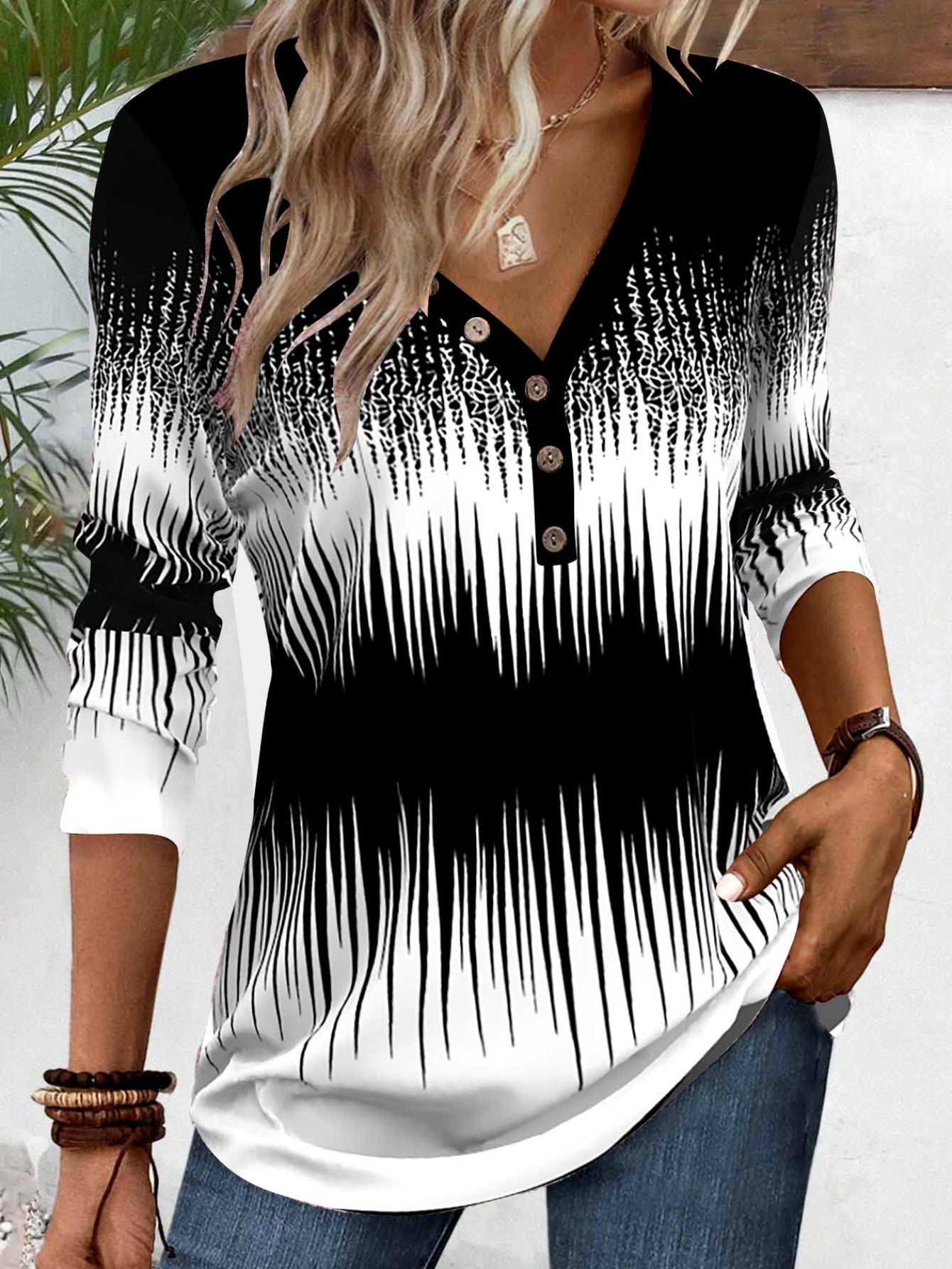 Button Geometric Print Long Sleeve T Shirt