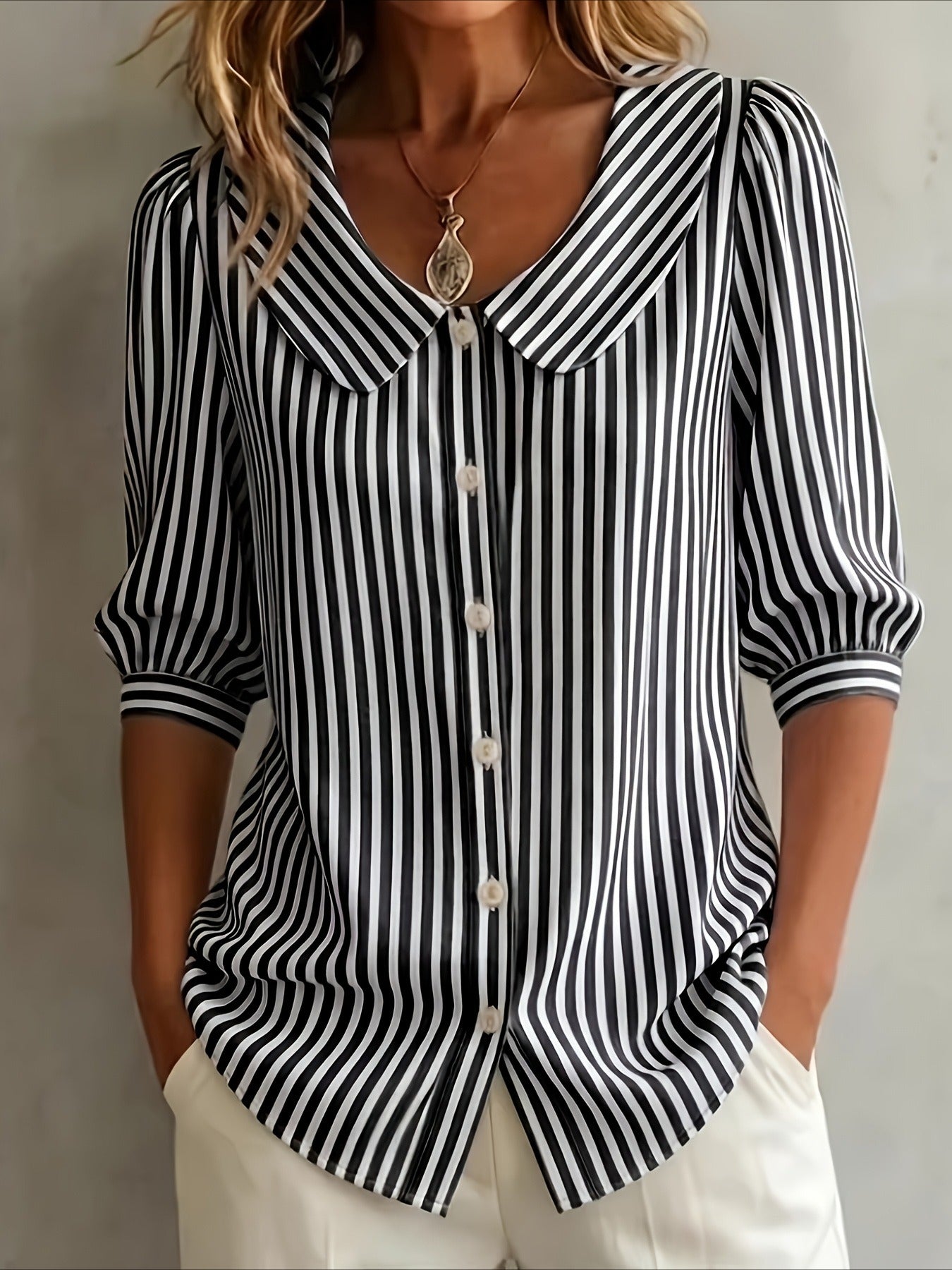 Short Sleeve Striped V-Neck T-Shirt