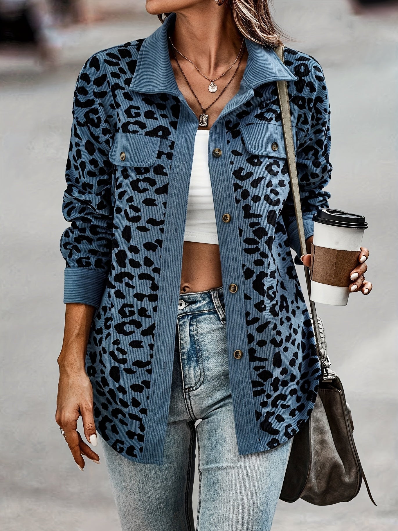 Women's Leopard Print Shacket Jacket - Stylish and Comfortable Outerwear