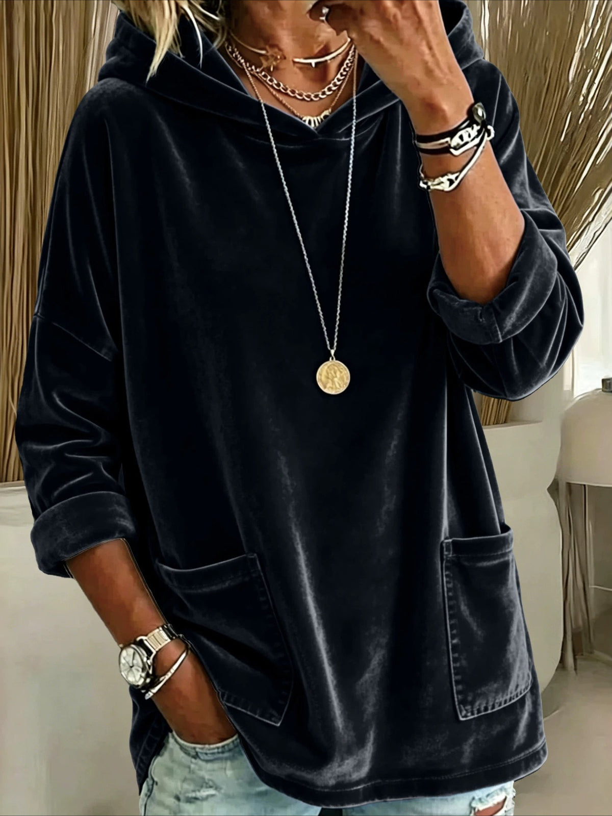 Relaxed Fit Long Sleeve Velvet Hoodie with Pockets