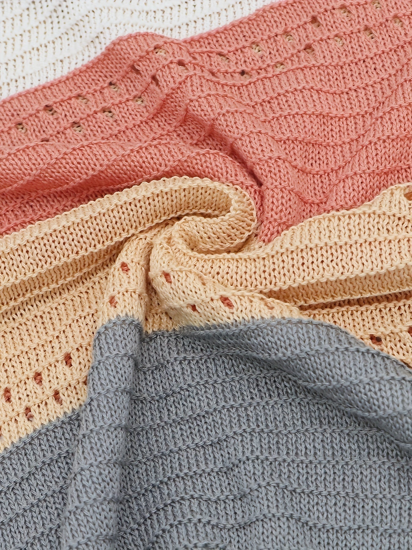 Women's Vacation-Ready Color Block Hooded Knit Sweater