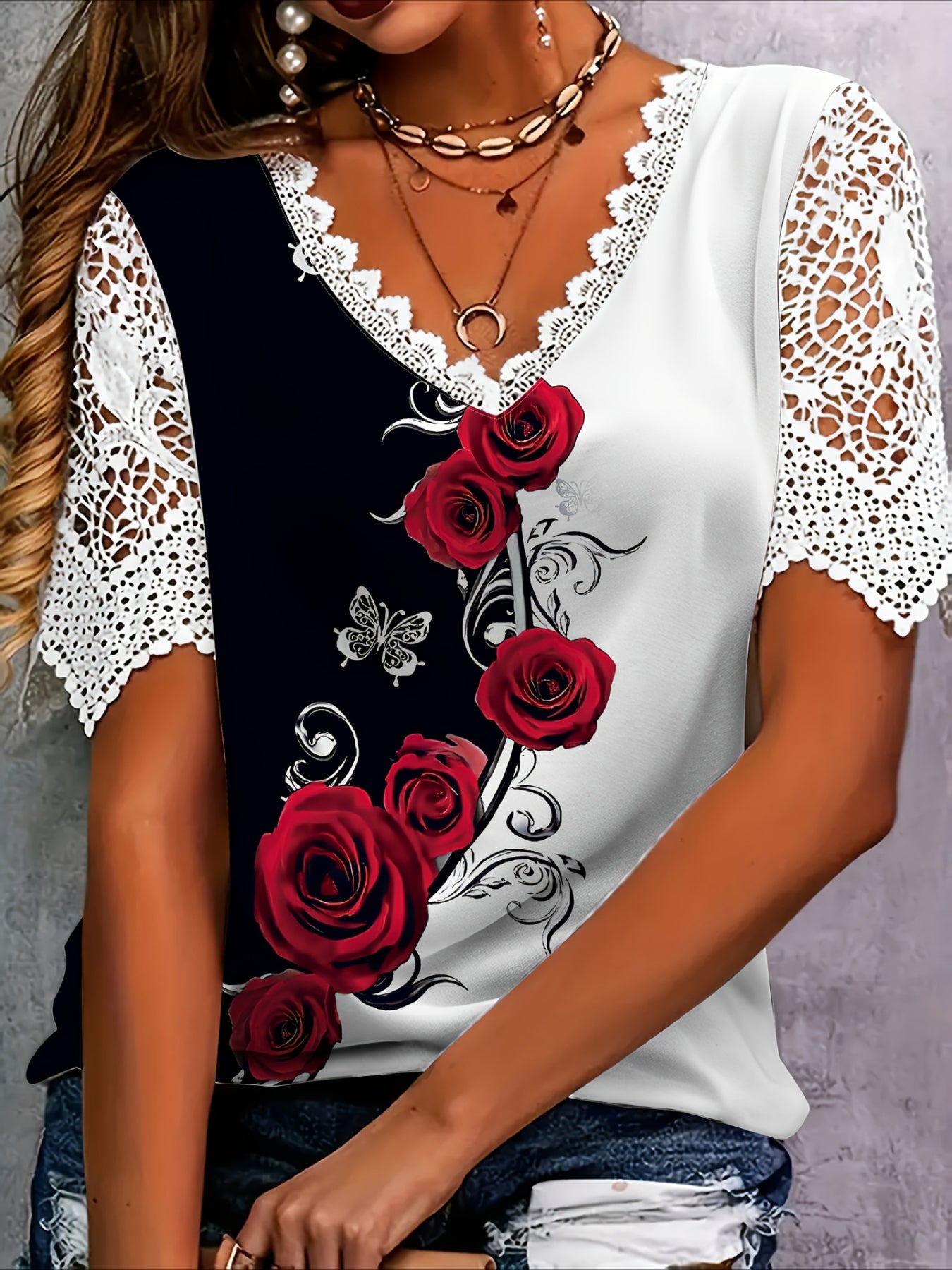 Fashionable Short Sleeve Elegant Lace Trim V-Neck T-Shirt