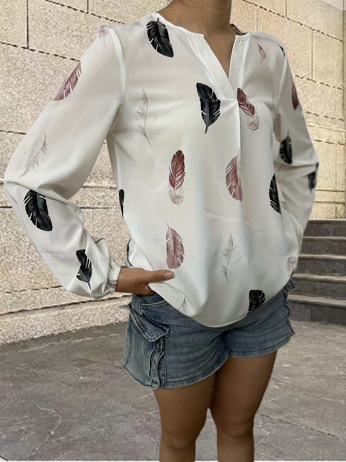 Feather Printed V-neck Loose Shirts, Casual Long Sleeve Fashion Shirts