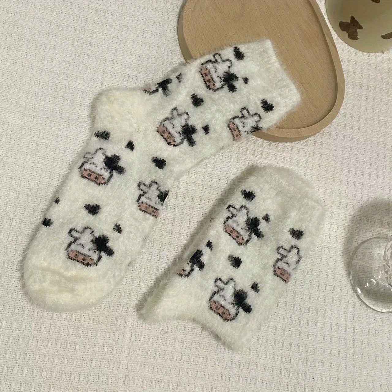 Cute Cow Spots Print Socks, Thickened & Warm Coral Fleece Socks