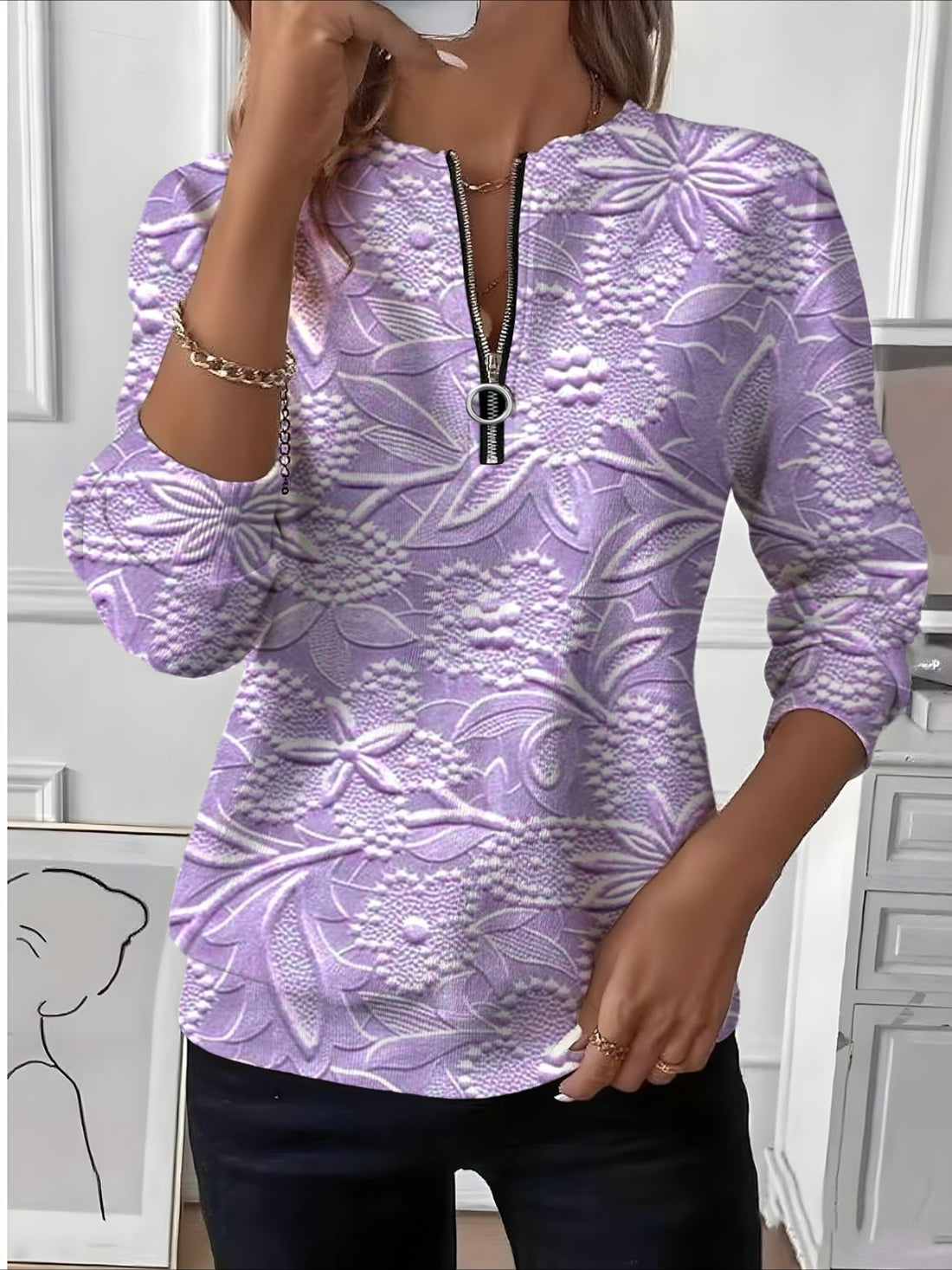 Retro Art Graphic Design Everyday Long Sleeve Center Front Zip Sweatshirt