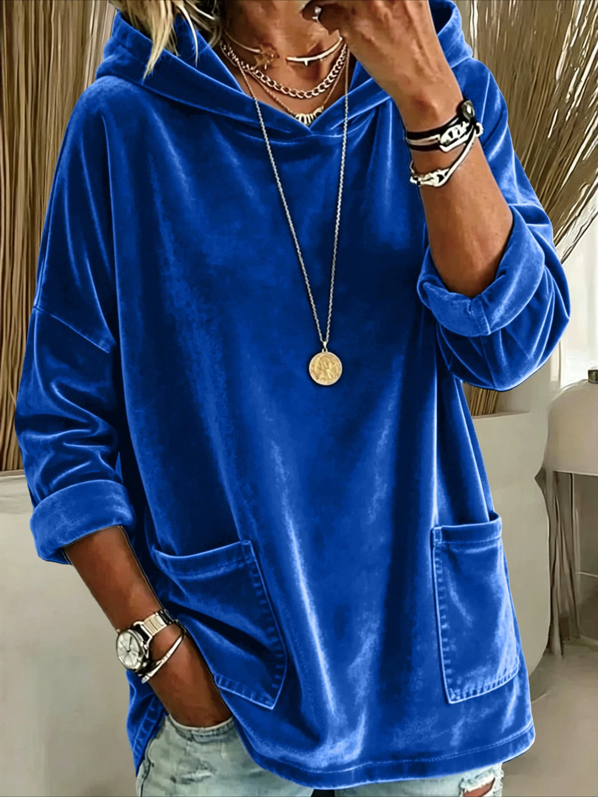 Relaxed Fit Long Sleeve Velvet Hoodie with Pockets
