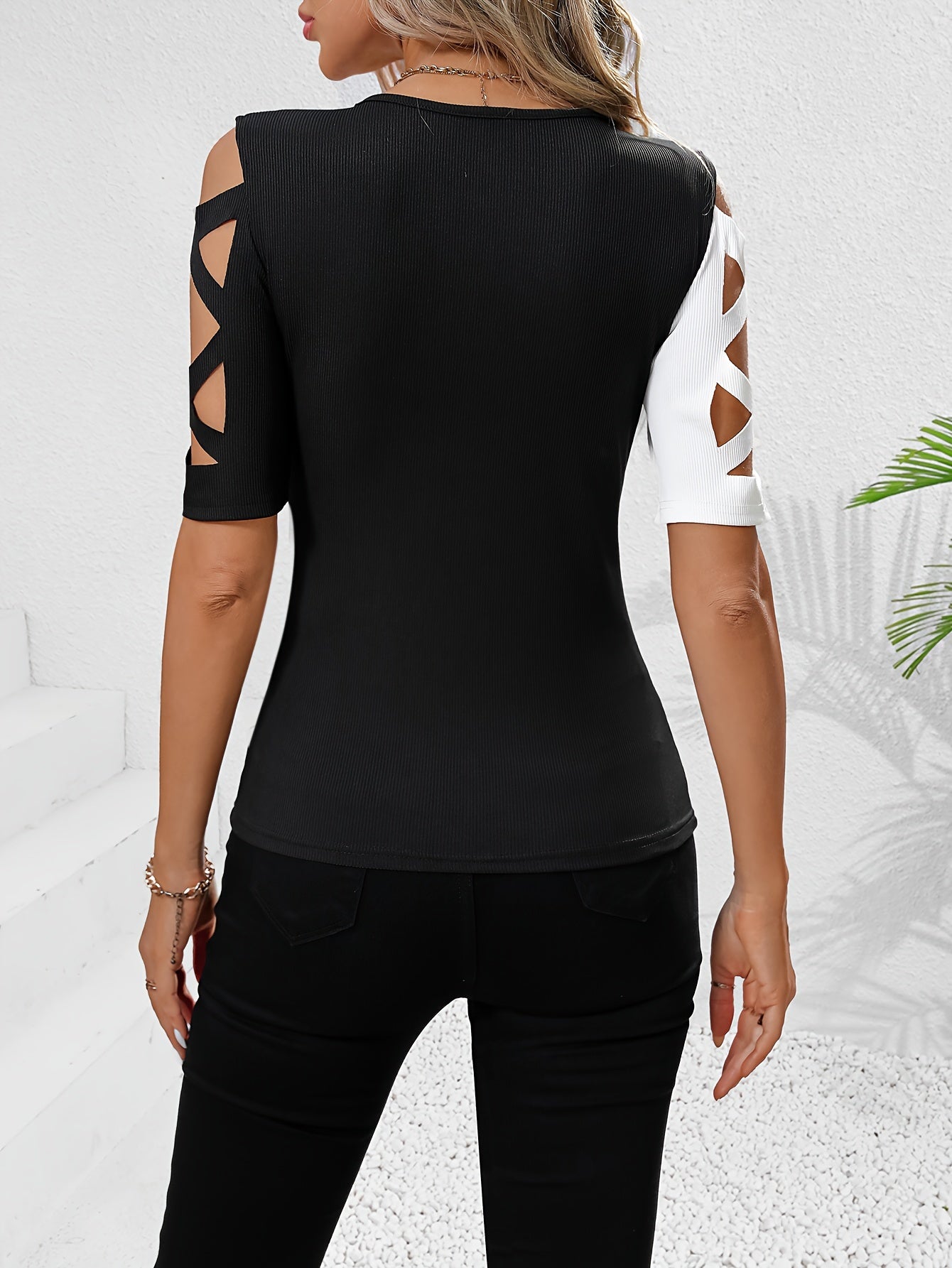 Round Neck Cutout Shoulder Summer T-Shirt