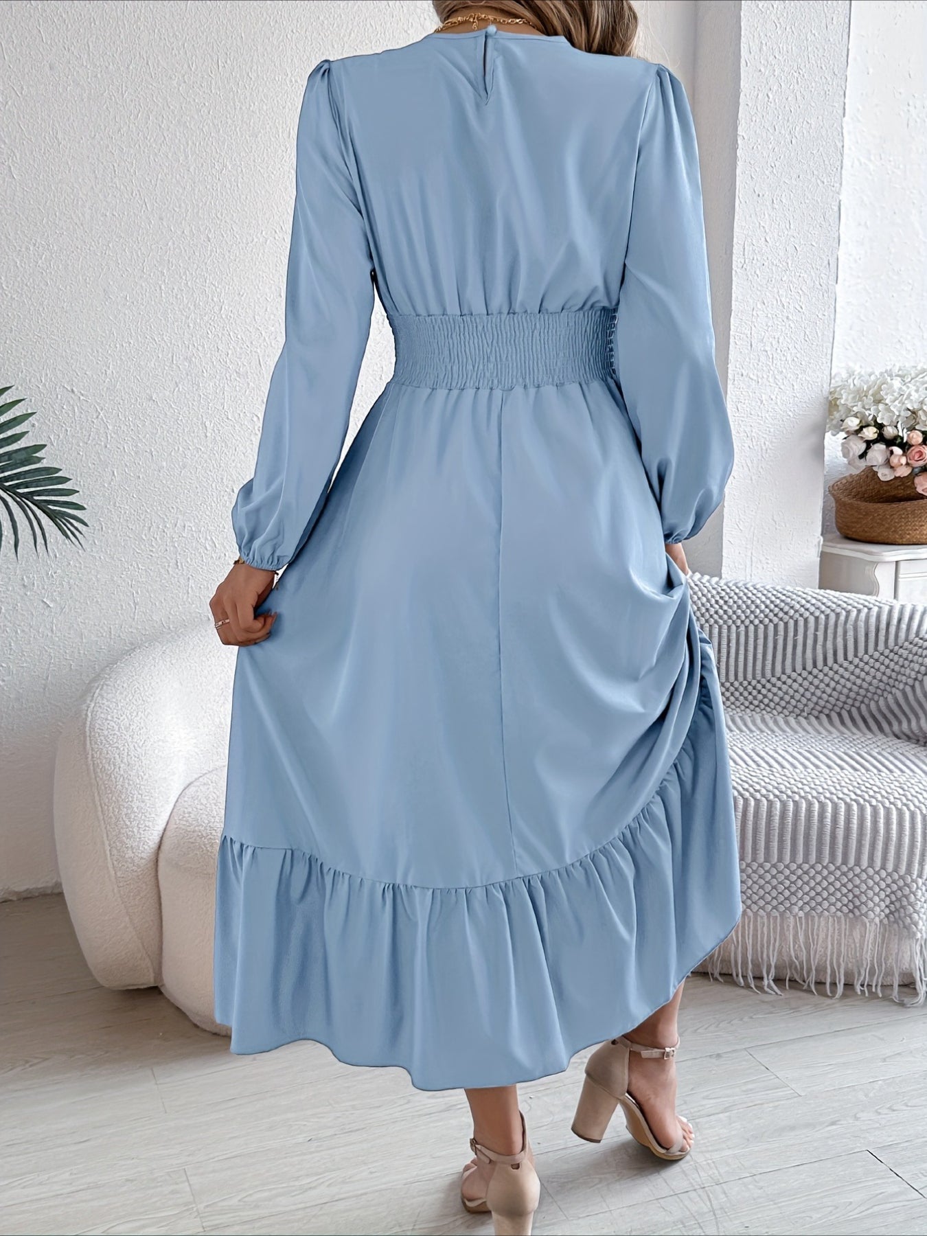 Elegant Long Sleeve Hem Round Neck Dress